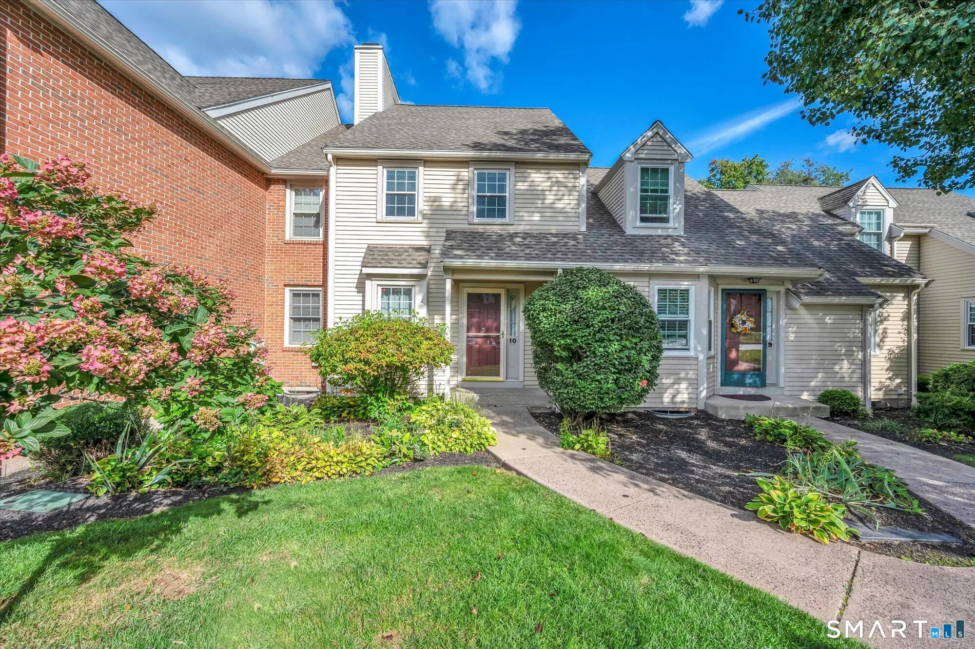 10 Orchard Brook Drive 10, Wethersfield