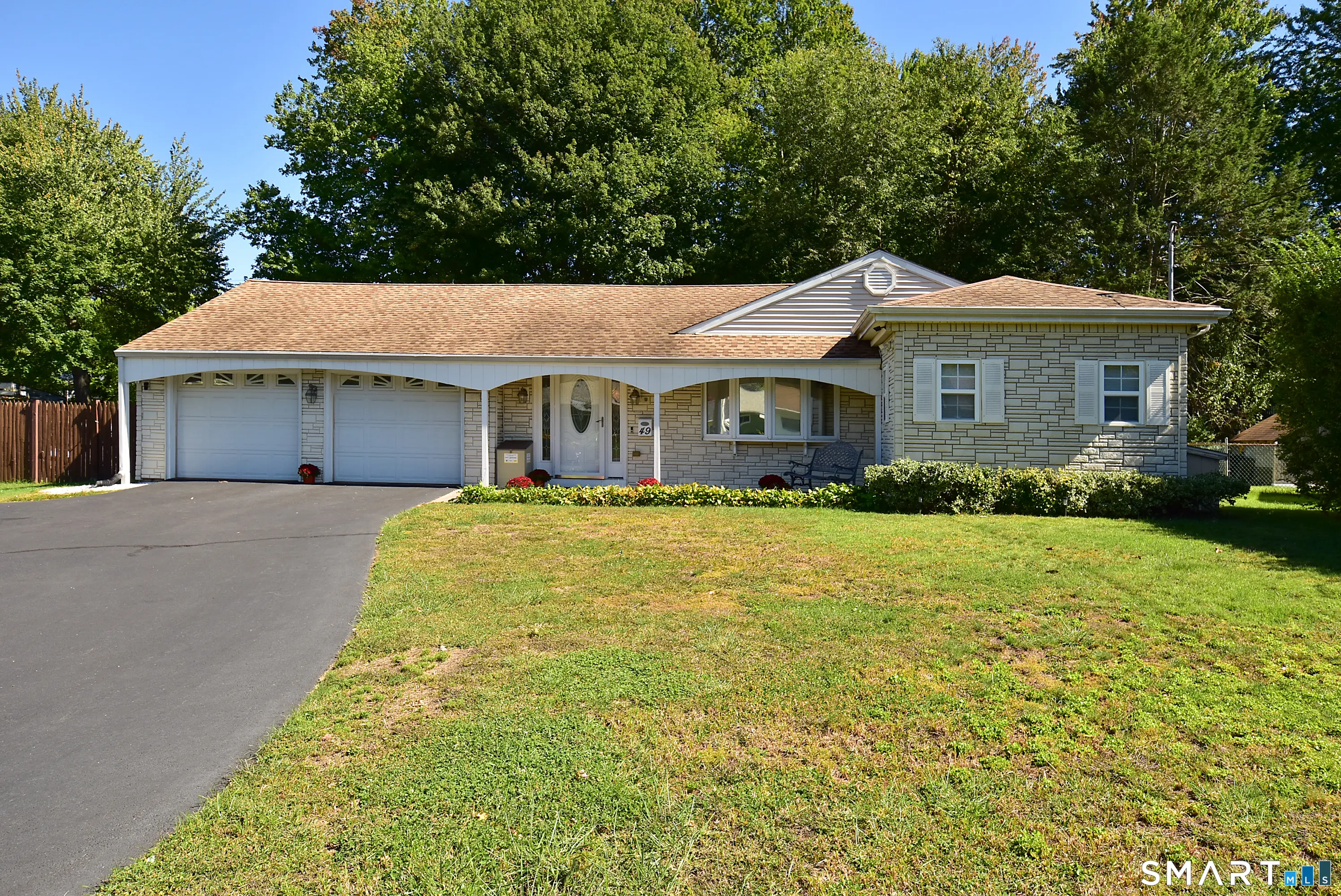 49 Green Manor Avenue, Windsor
