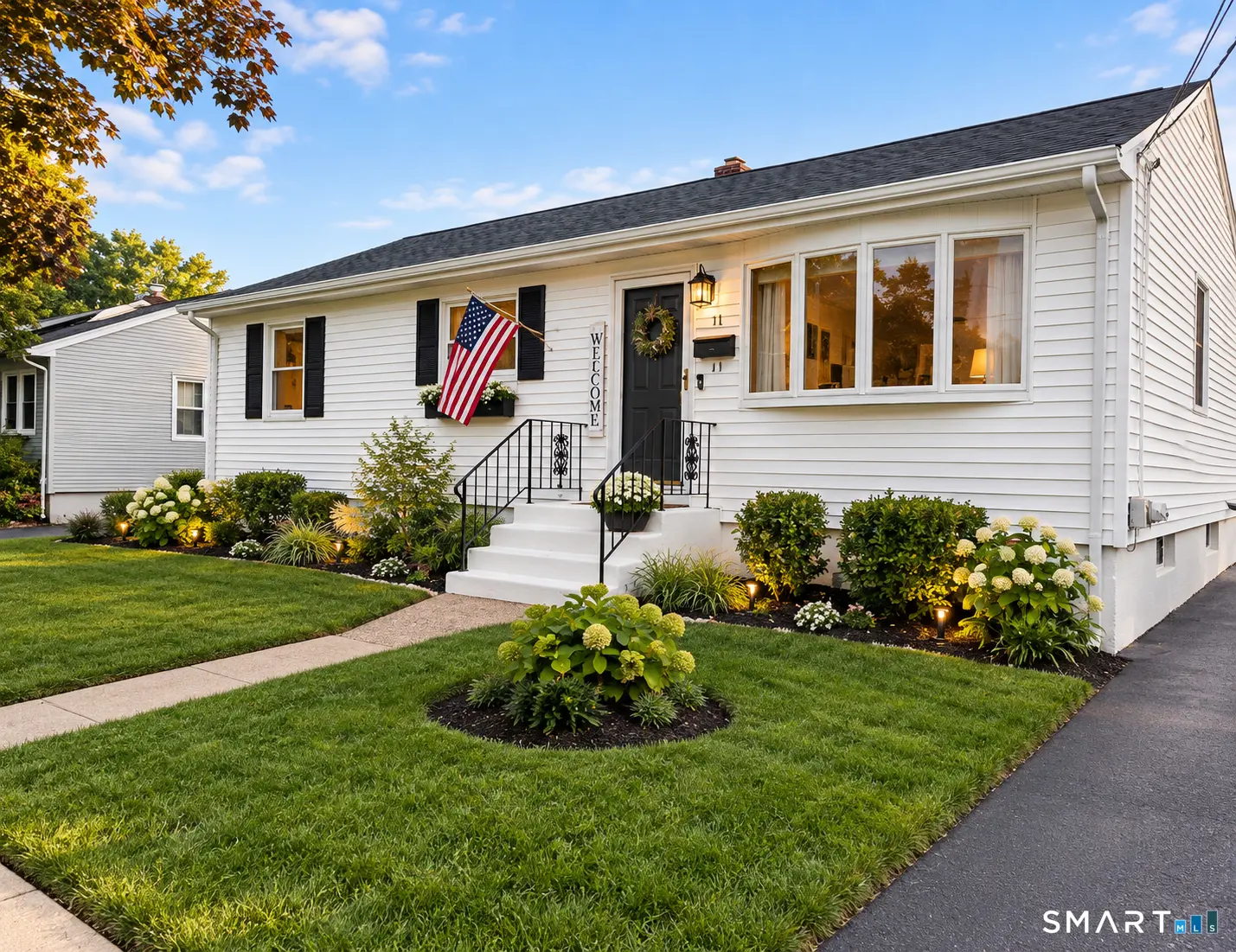 11 Laura Lane, New Haven