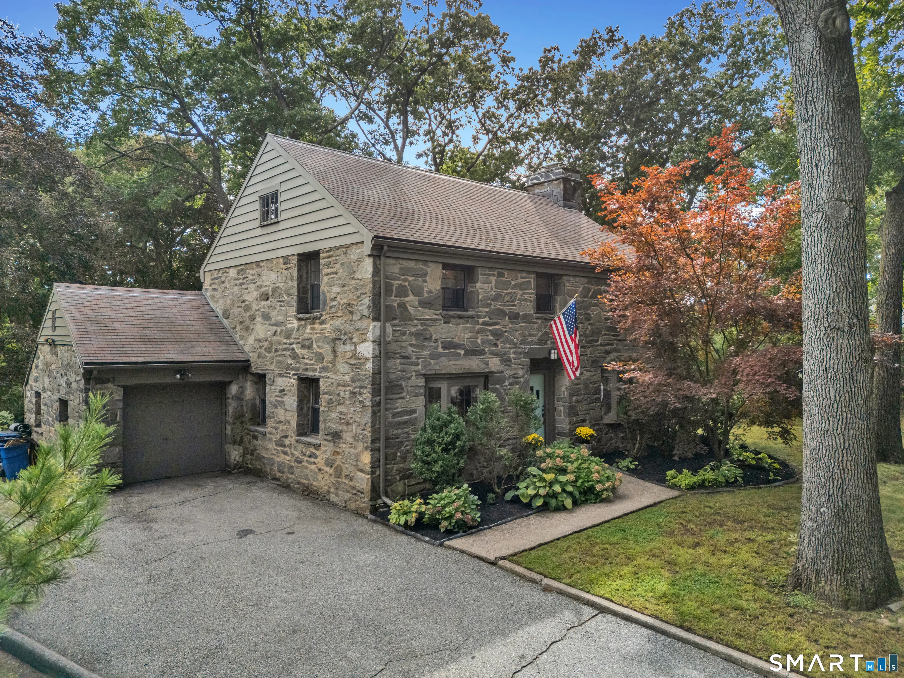 60 Broadbridge Road, Bridgeport