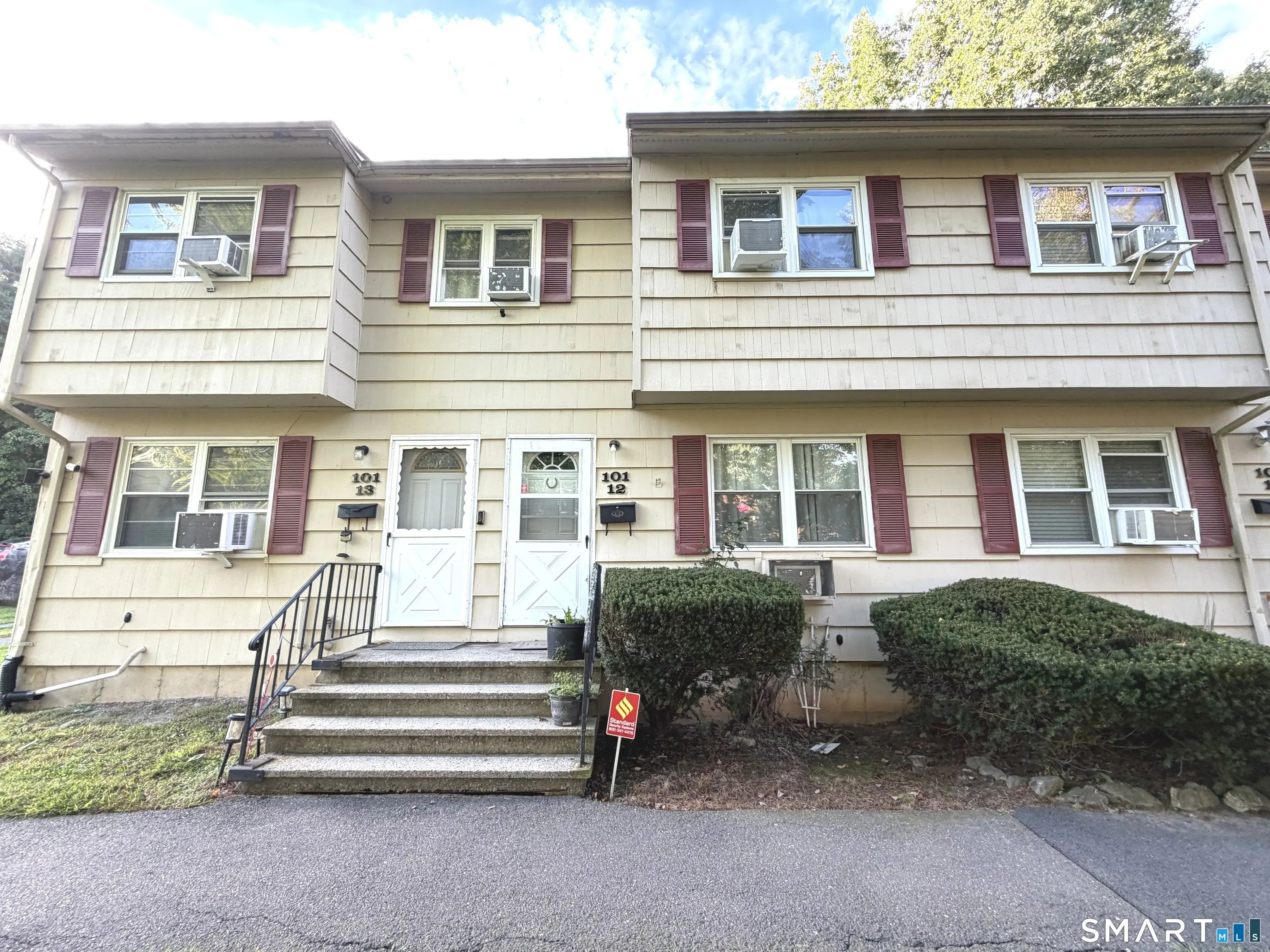 101 Ridge Road 12, Naugatuck