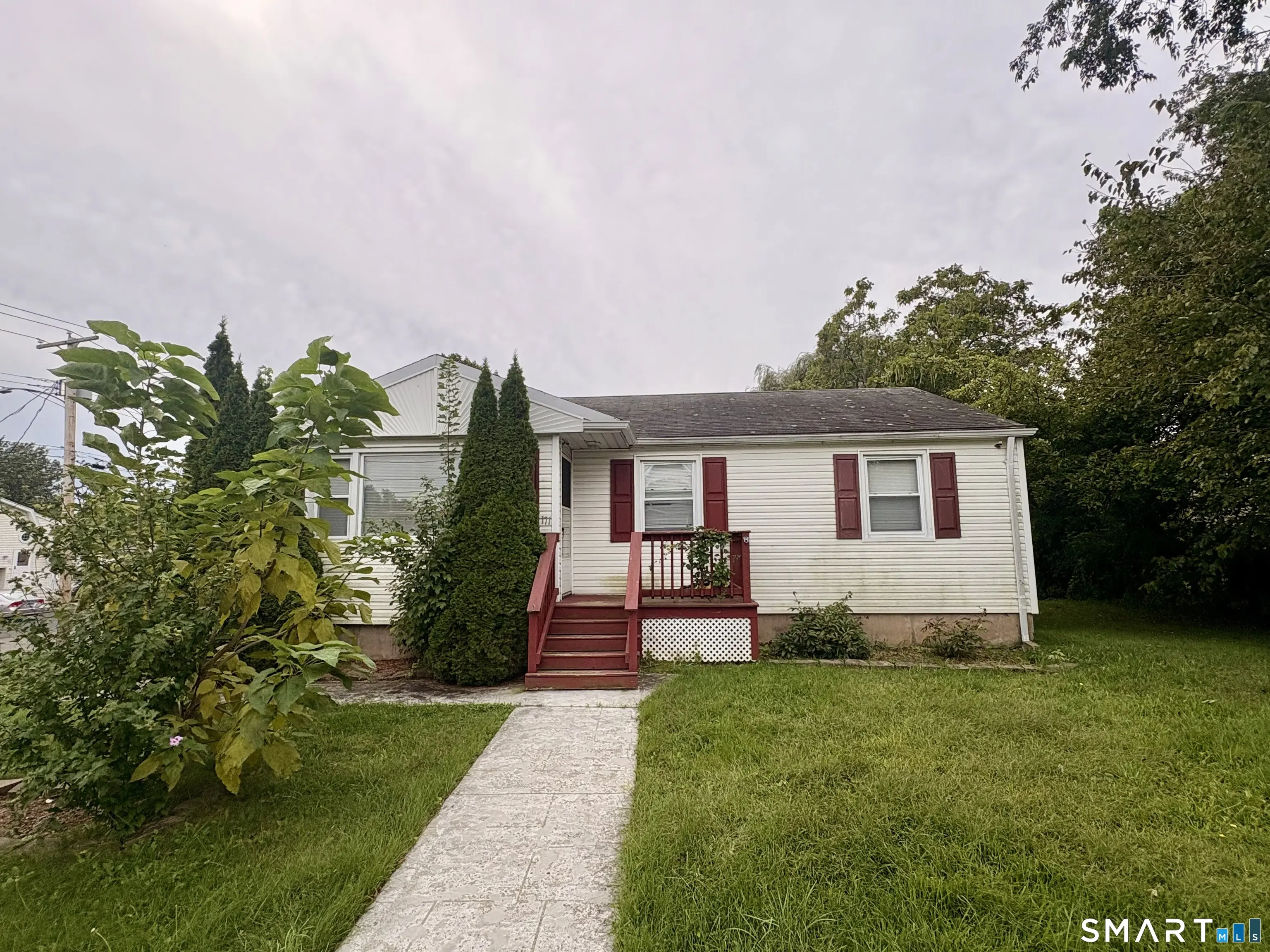 171 Burr Street, East Haven