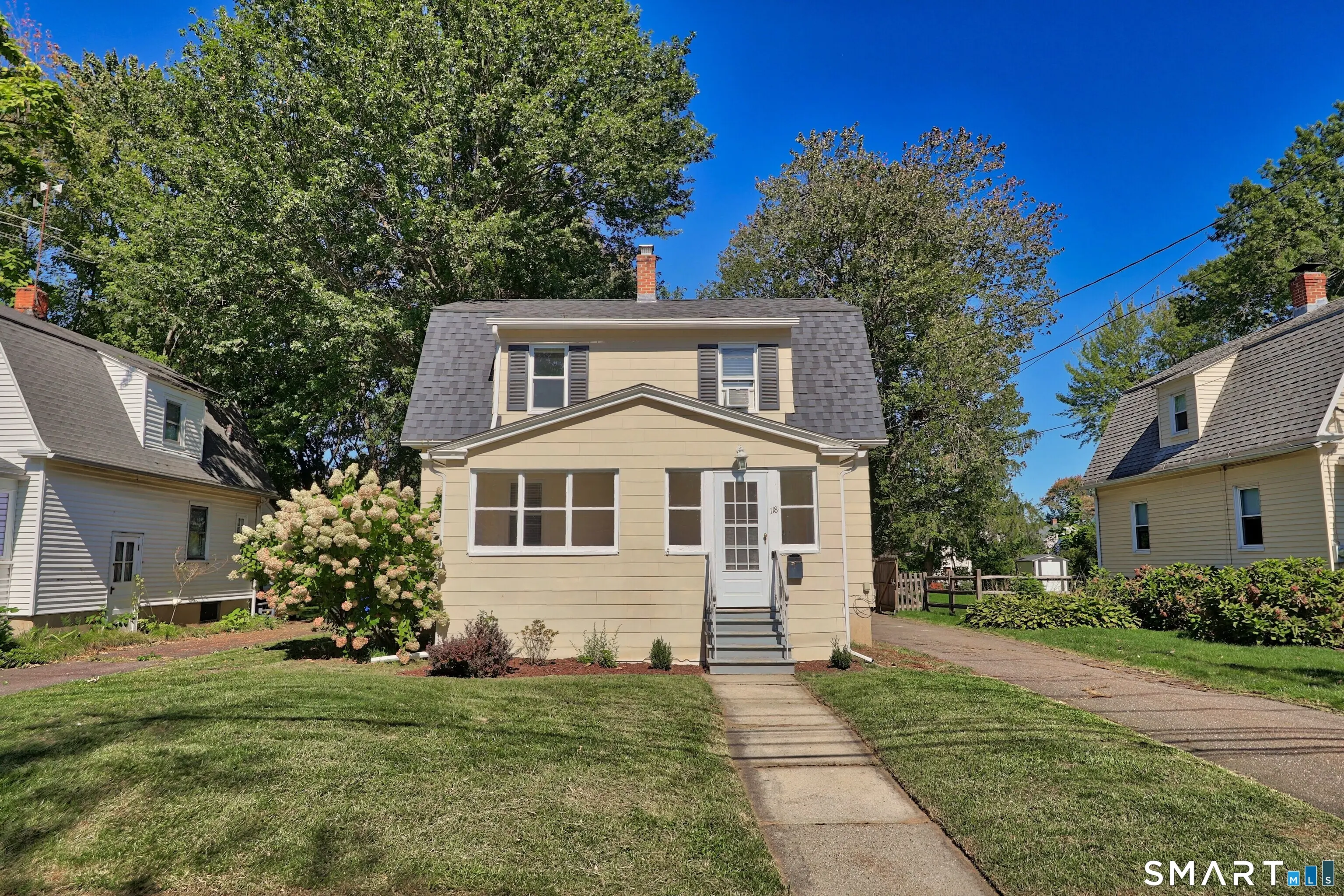 118 Englewood Avenue, West Hartford