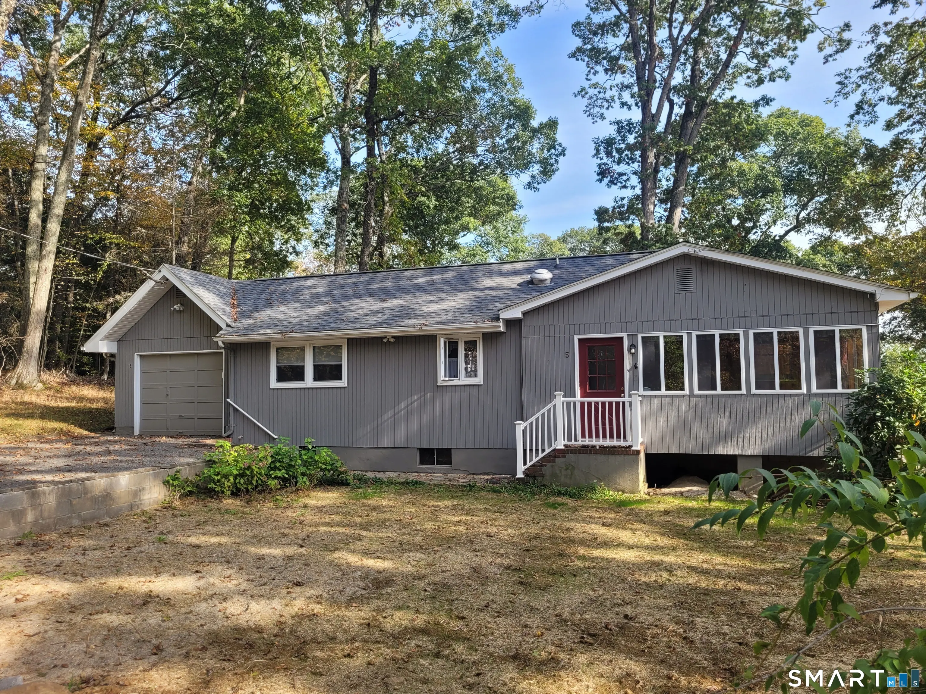 5 Laurel Drive, New Milford