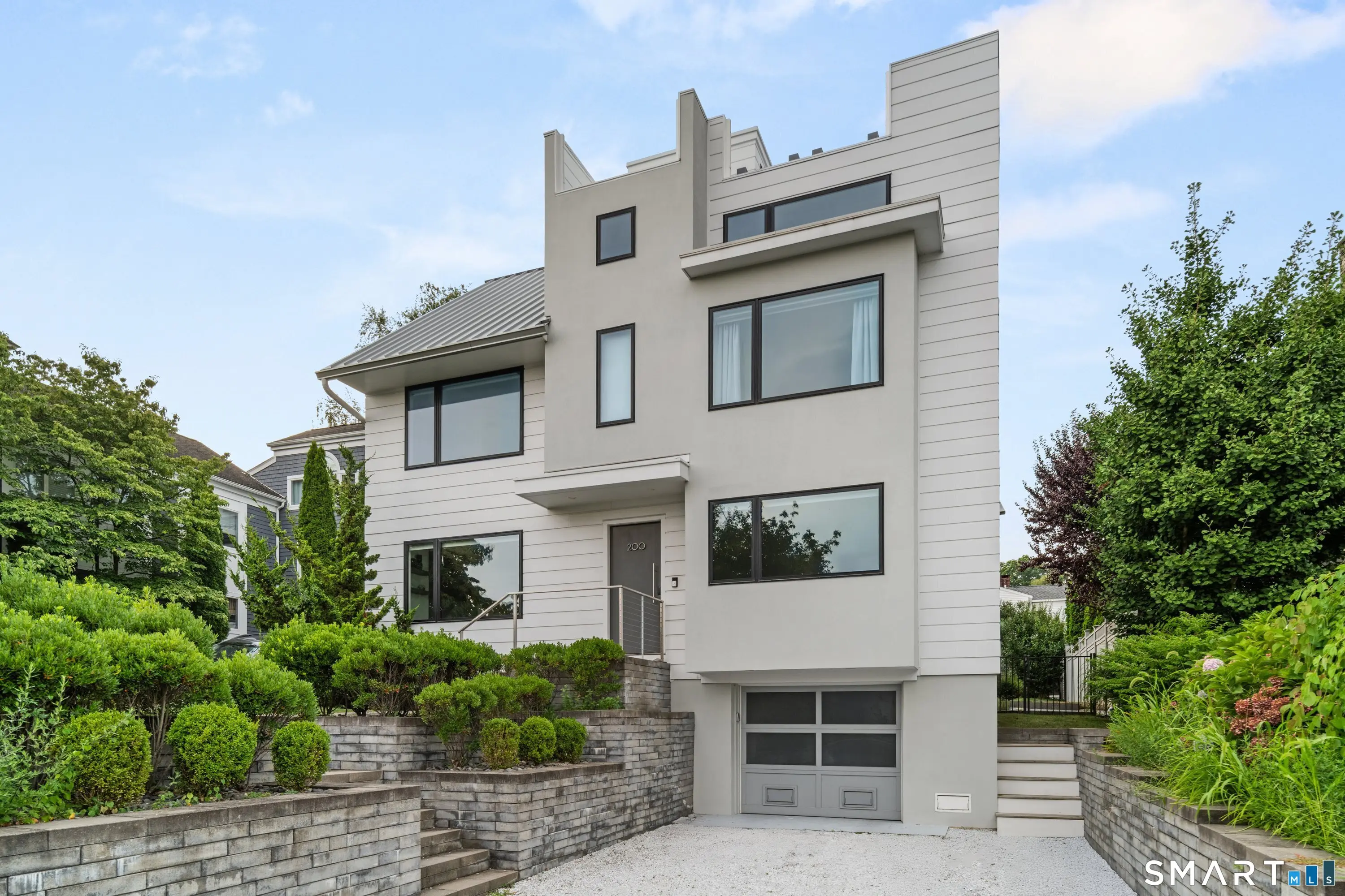 200 Hillspoint Road, Westport