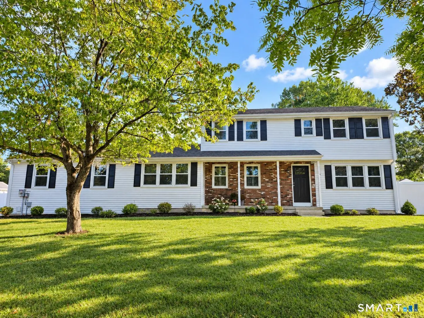 11 Dawn Drive, South Windsor