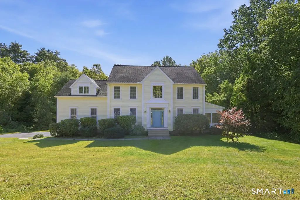 5 Misty Meadow Road, Burlington