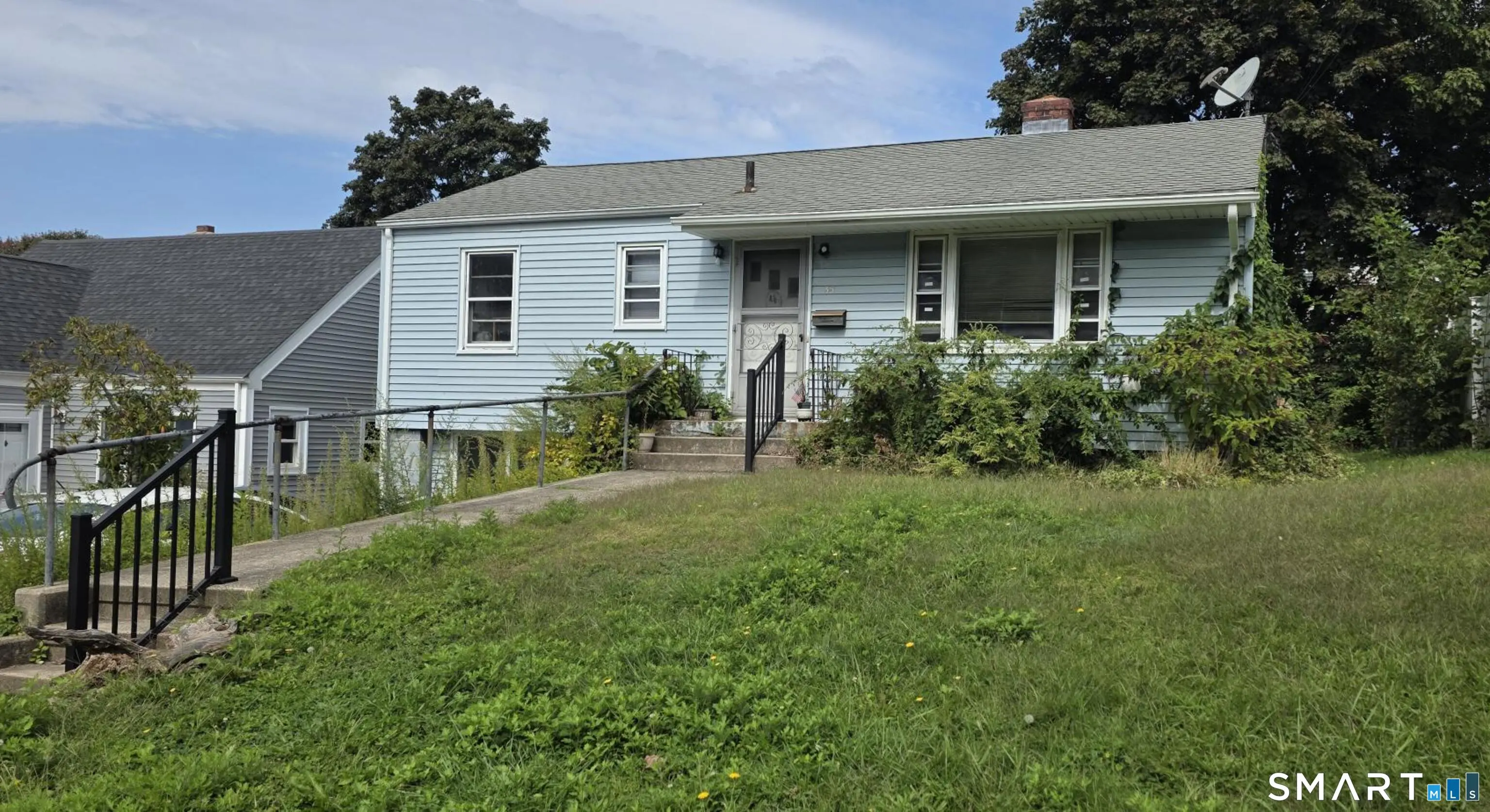 35 Sunset Street, New London