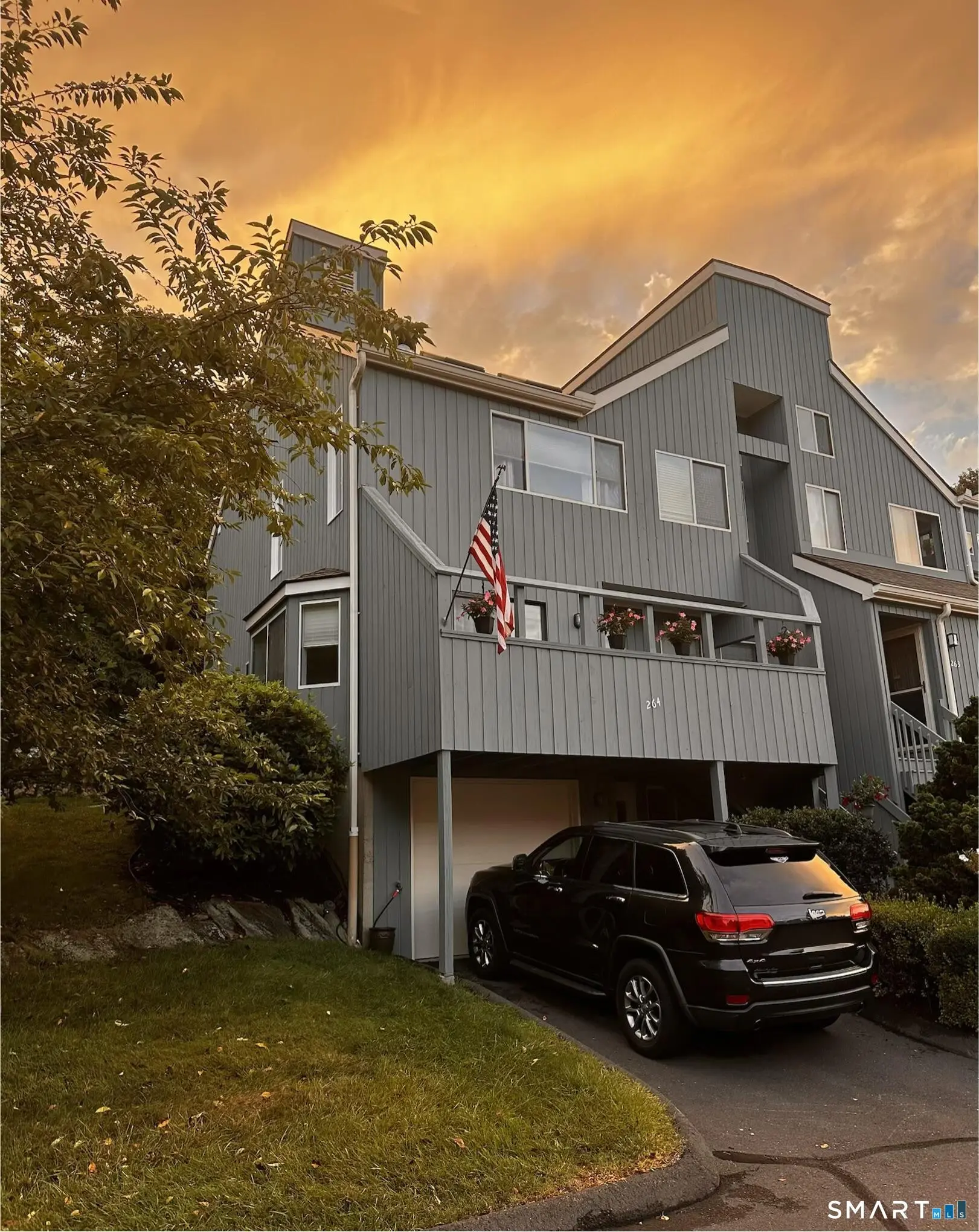 264 Sunwood Drive 264, Shelton