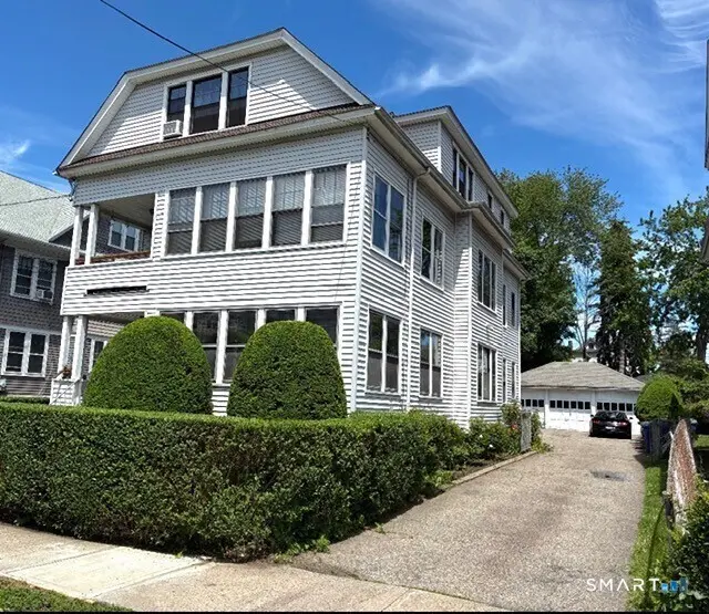 78 Scofield Avenue, Bridgeport