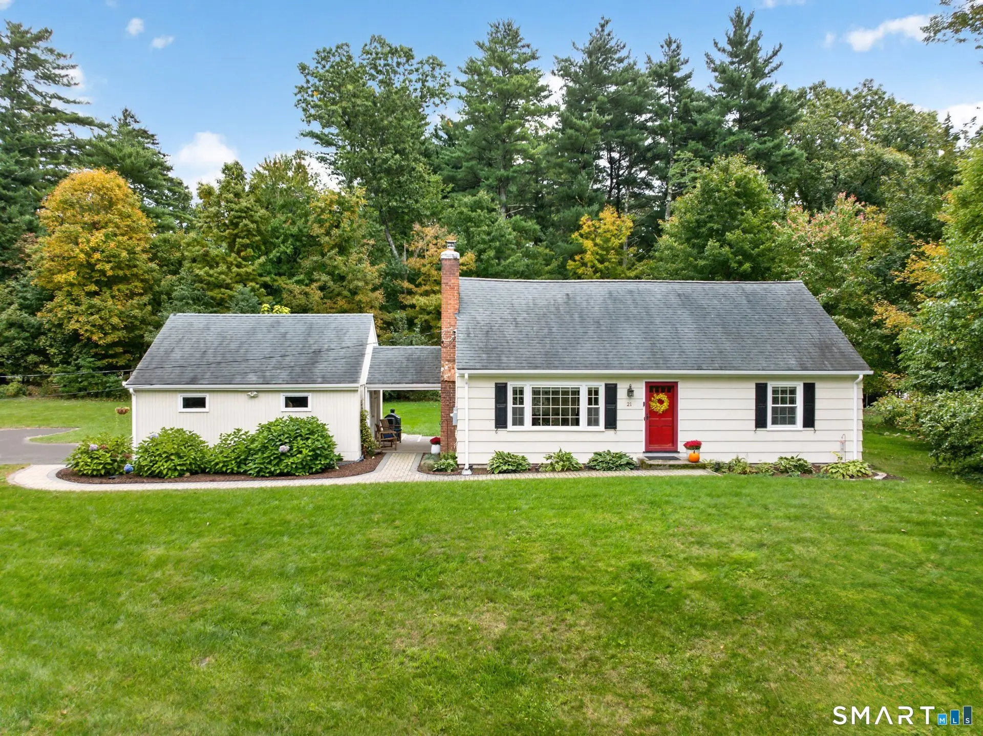 21 Ichabod Road, Simsbury