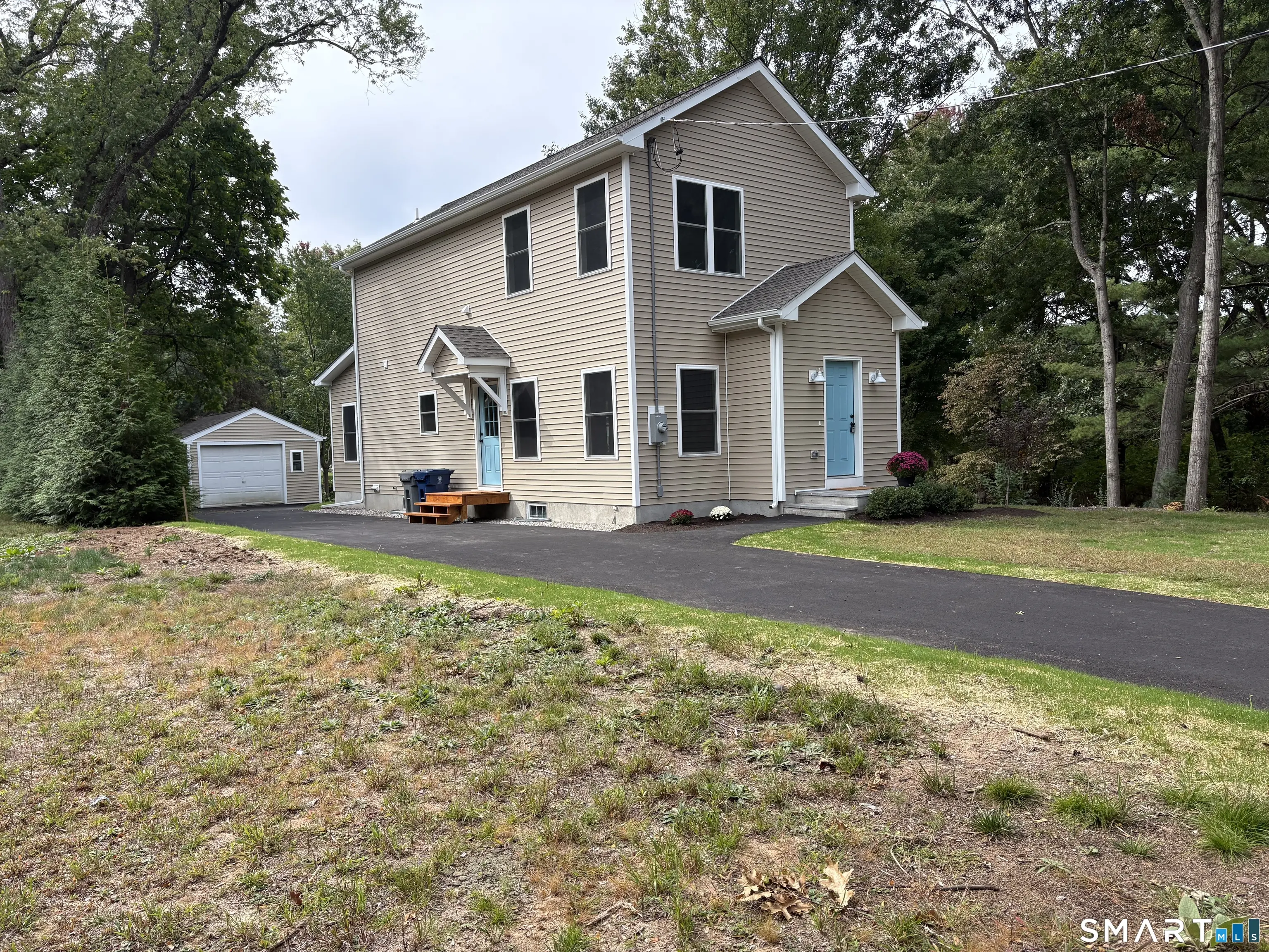 7 Pickney Avenue, Plainville