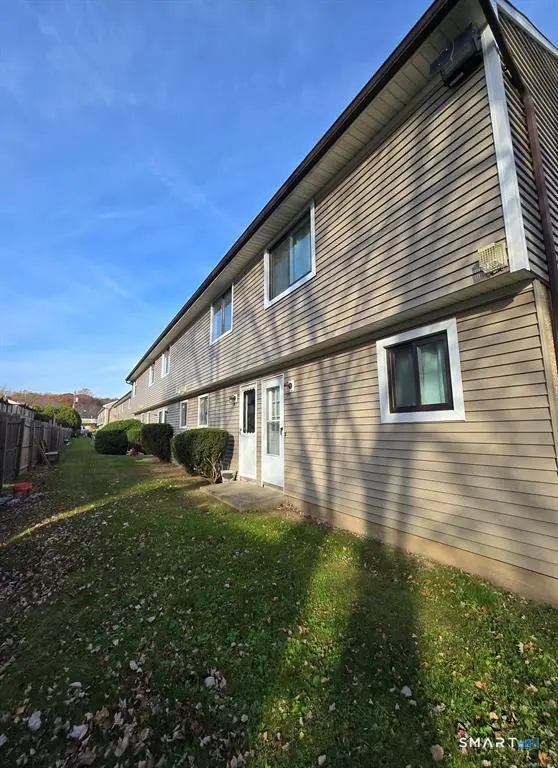 1448 Meriden Road 15, Waterbury