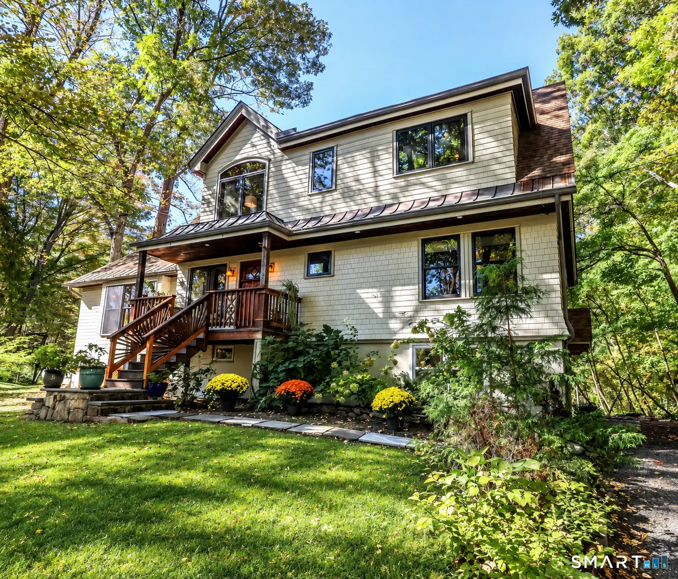 81 Lakeside Drive, Ridgefield