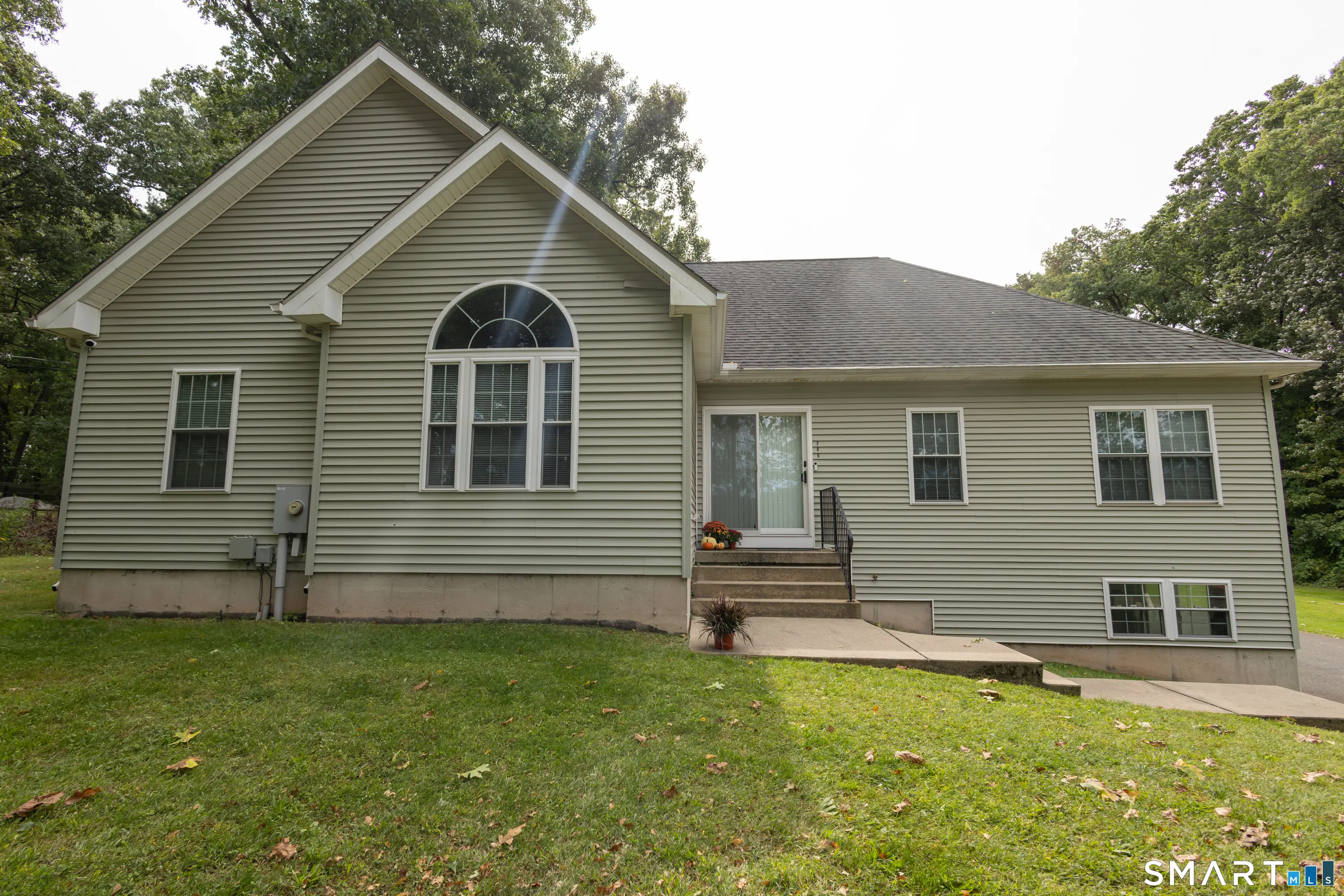 280 Laning Street, Southington