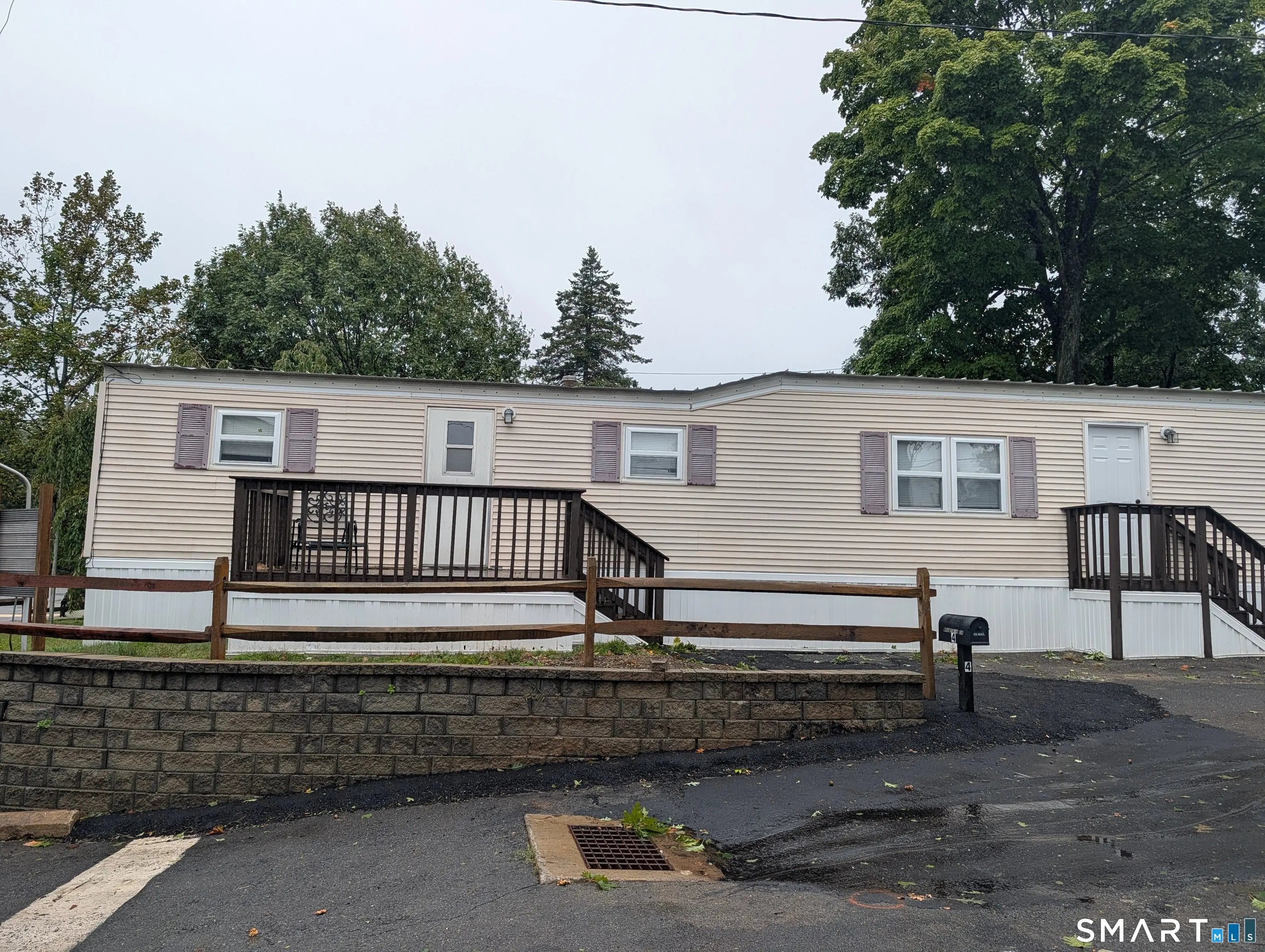 4 Mountain Drive, Shelton