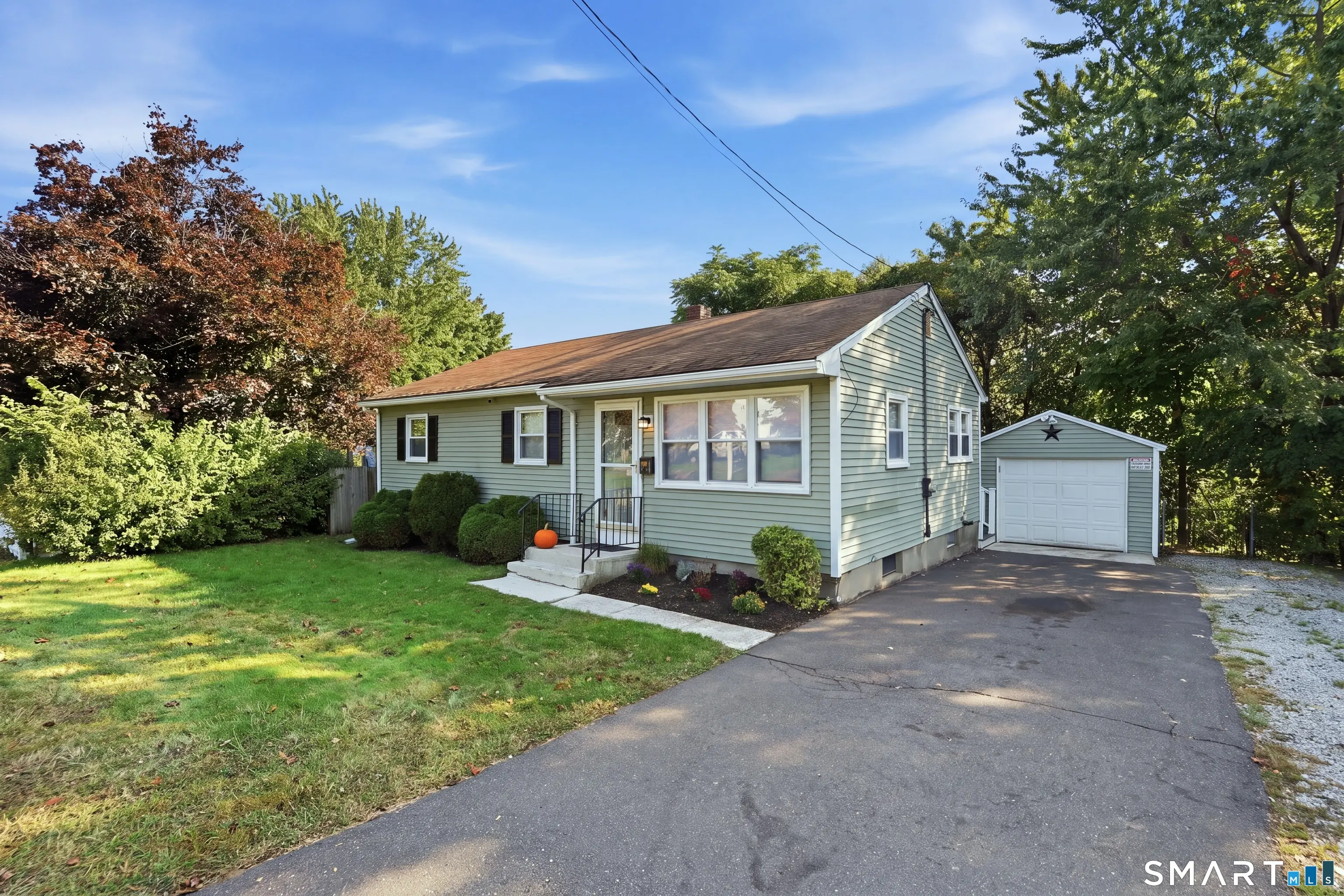 127 Wolcott Street, Bristol