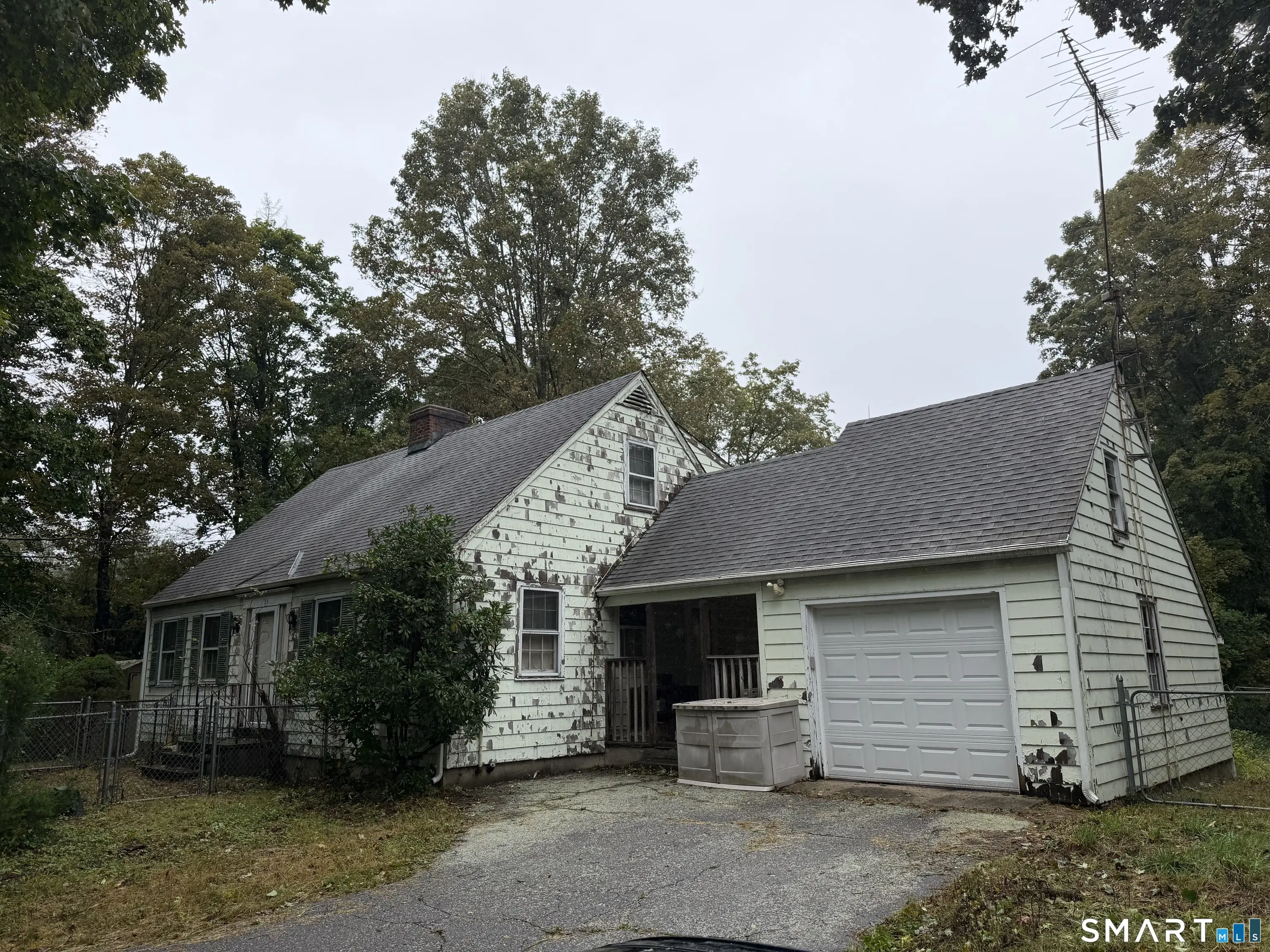 53 Cross Highway, Westport