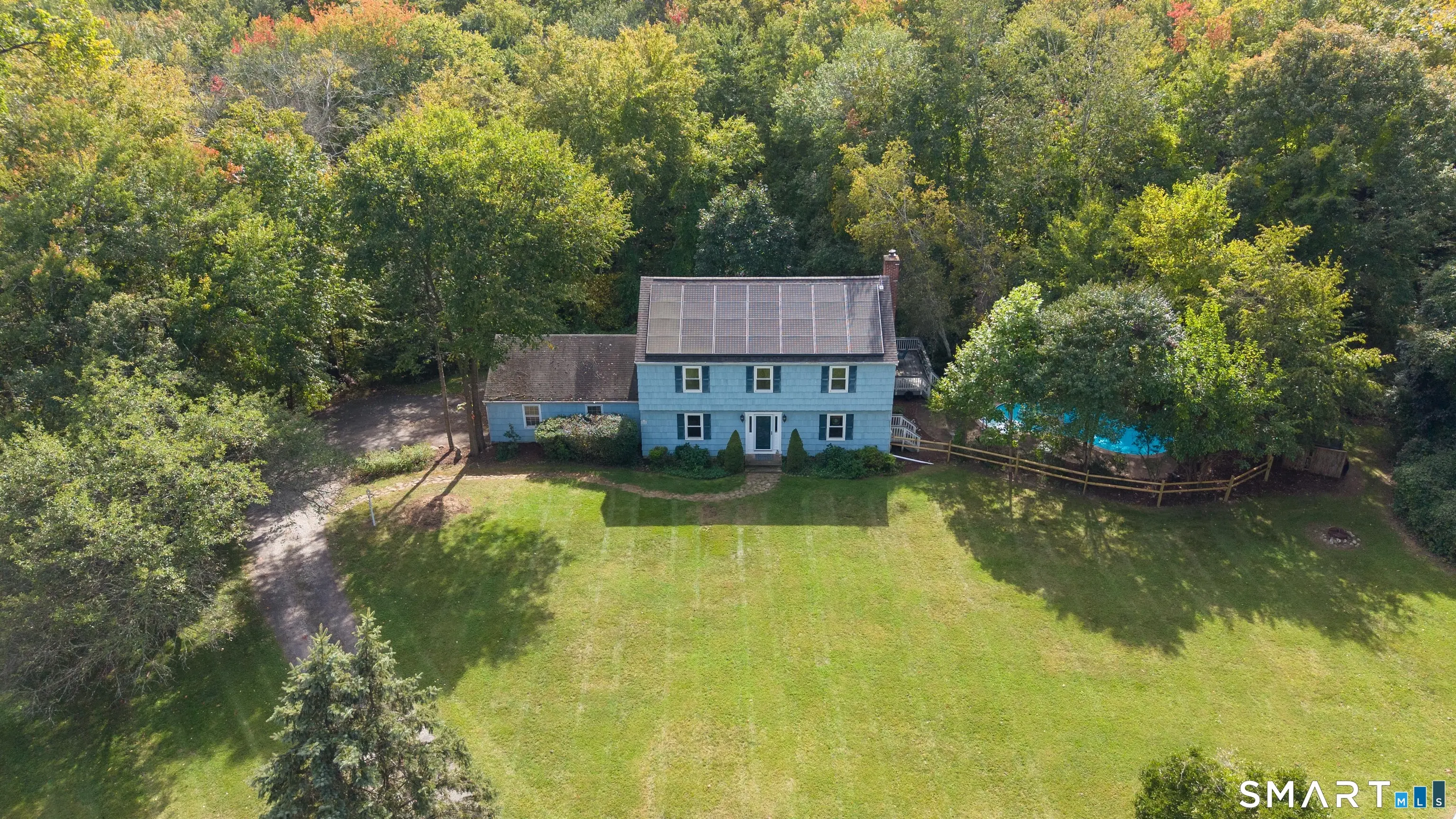 27 Danvers Road, New Milford