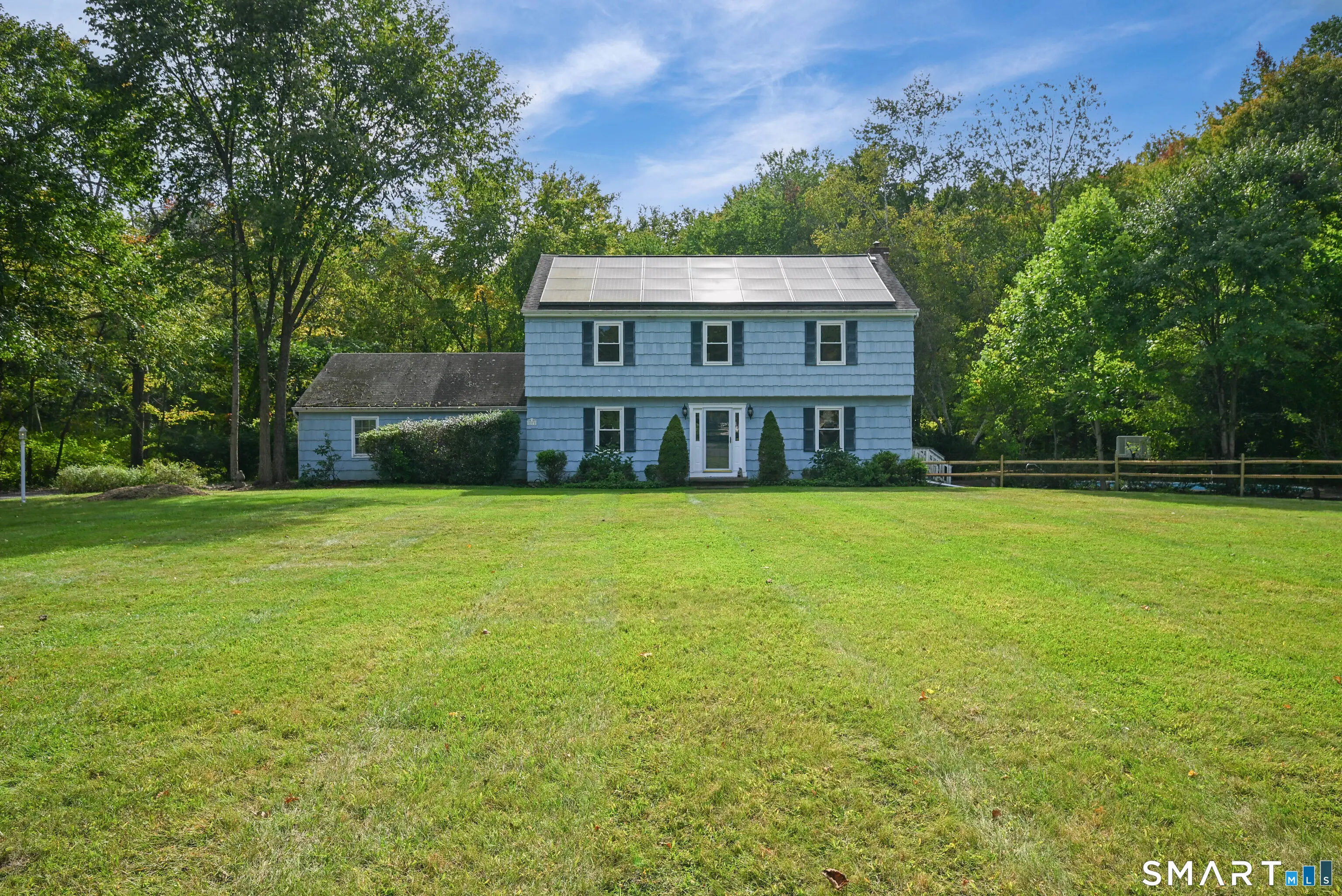 27 Danvers Road, New Milford