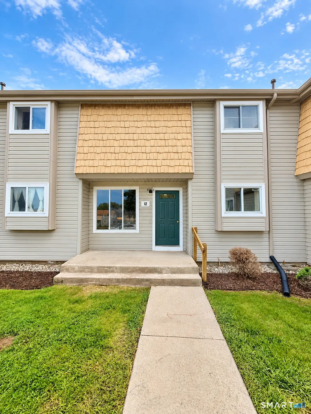 12 Carillon Drive B, Rocky Hill