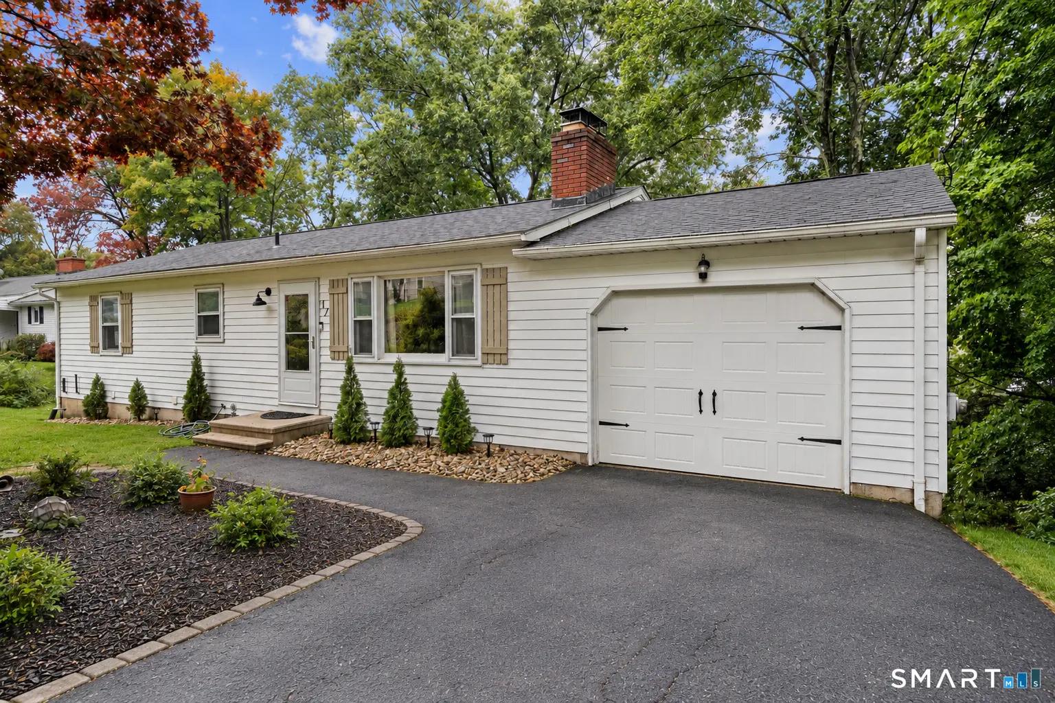 17 Albion Street, Naugatuck