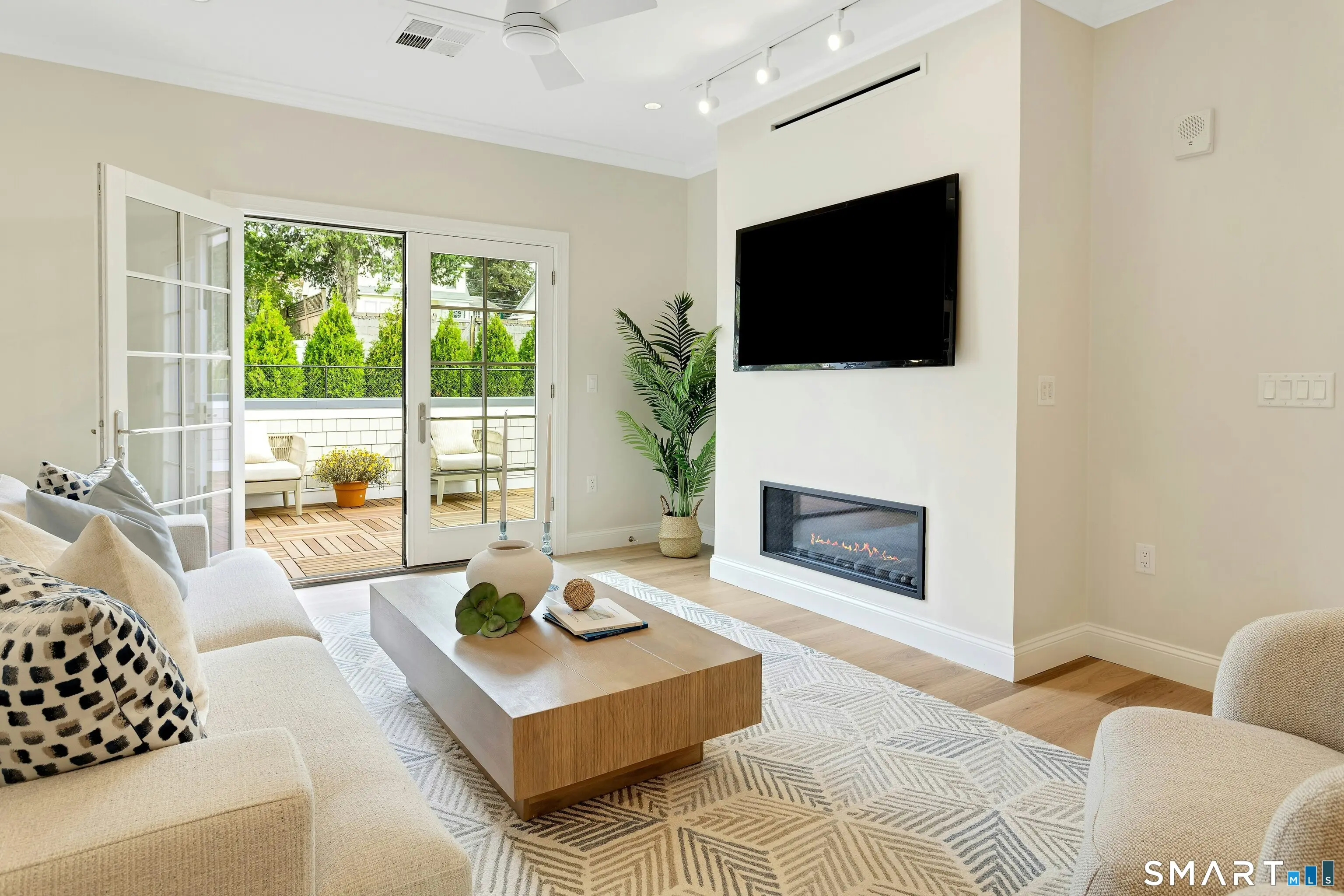 340 Heights Road 321, Darien