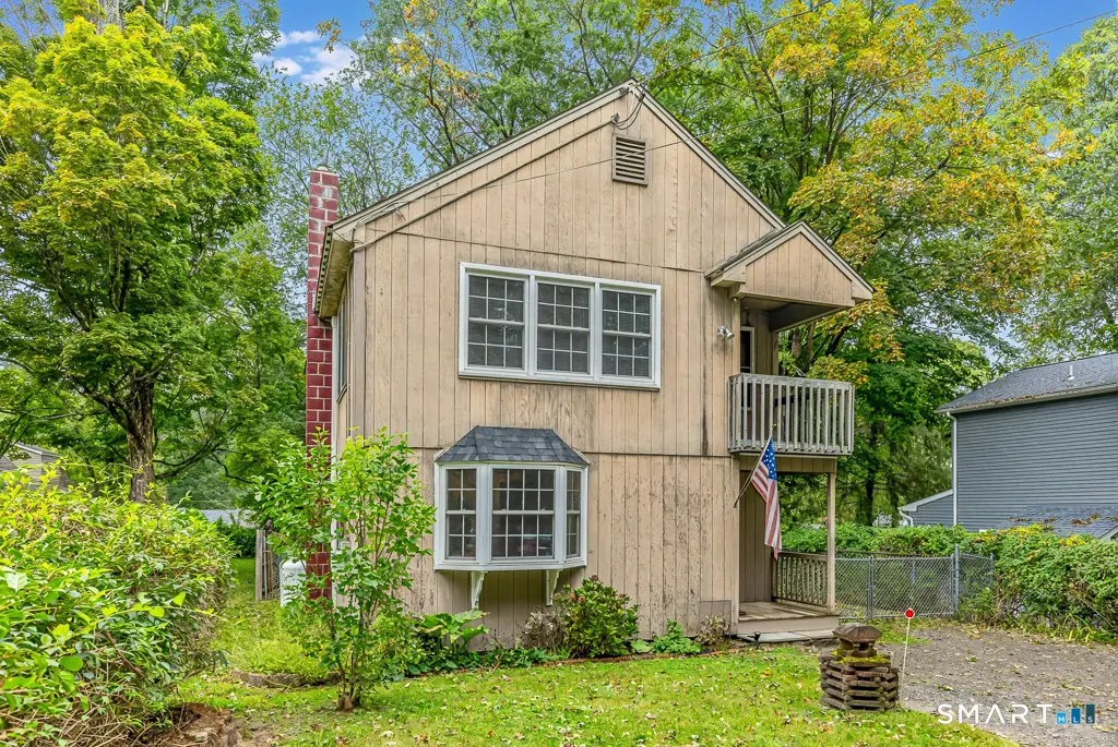 400 Hidden Lake Road, Haddam