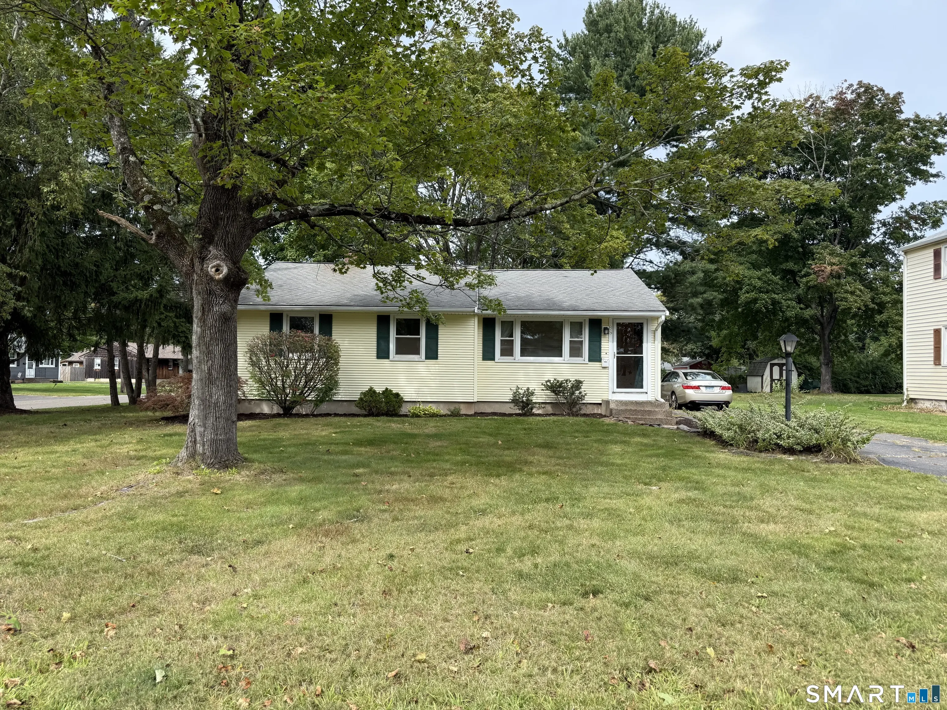 88 Debbie Drive, Southington