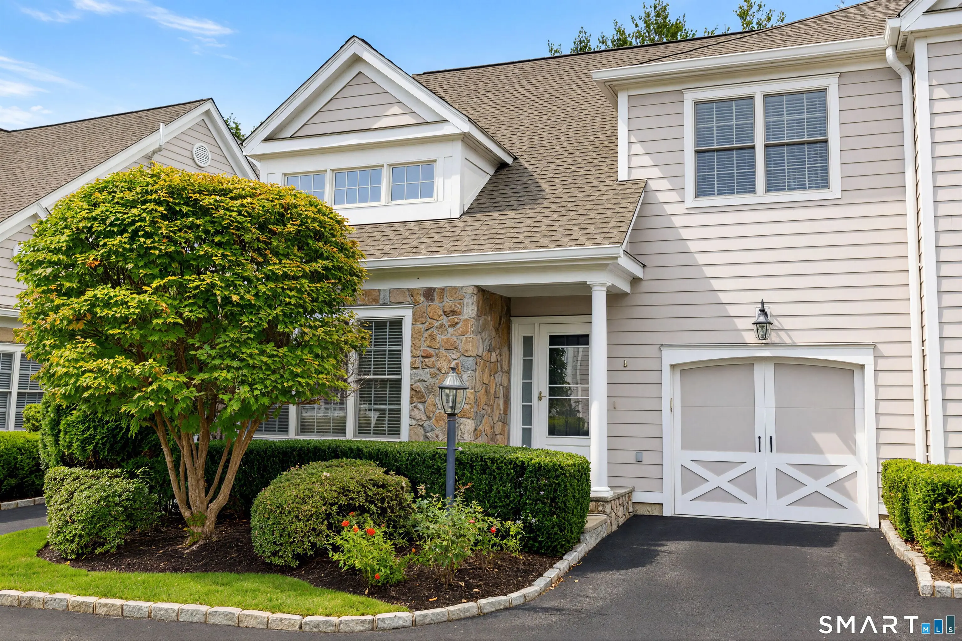 105 Hamilton Avenue 8, Greenwich