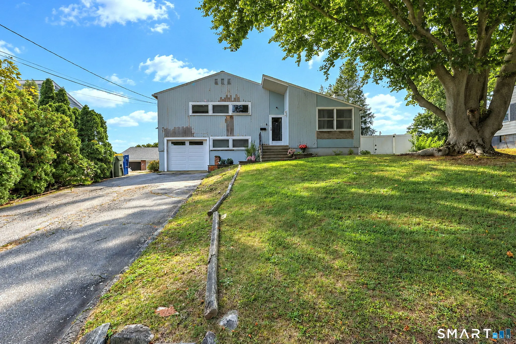 327 Highland Drive, Waterbury