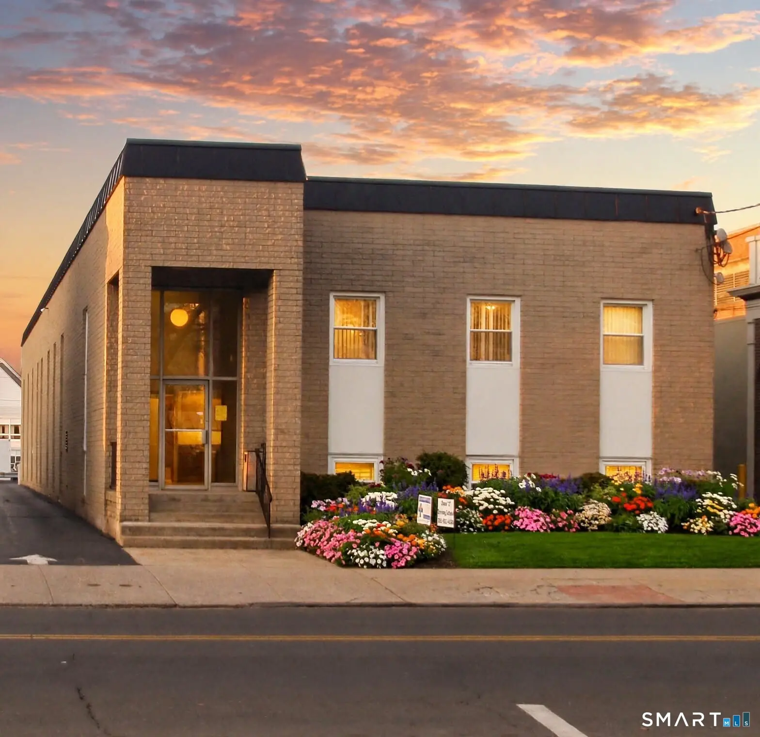 377 Main Street 212, West Haven
