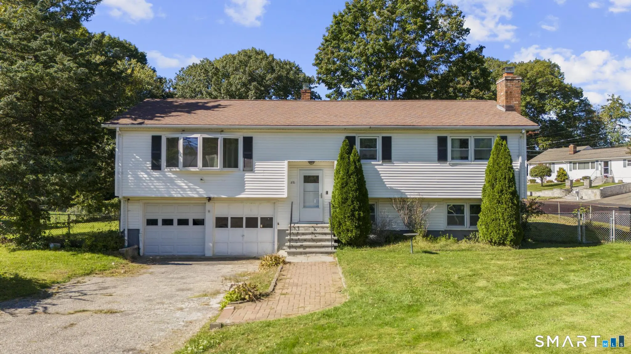 251 Holland Road, Bridgeport