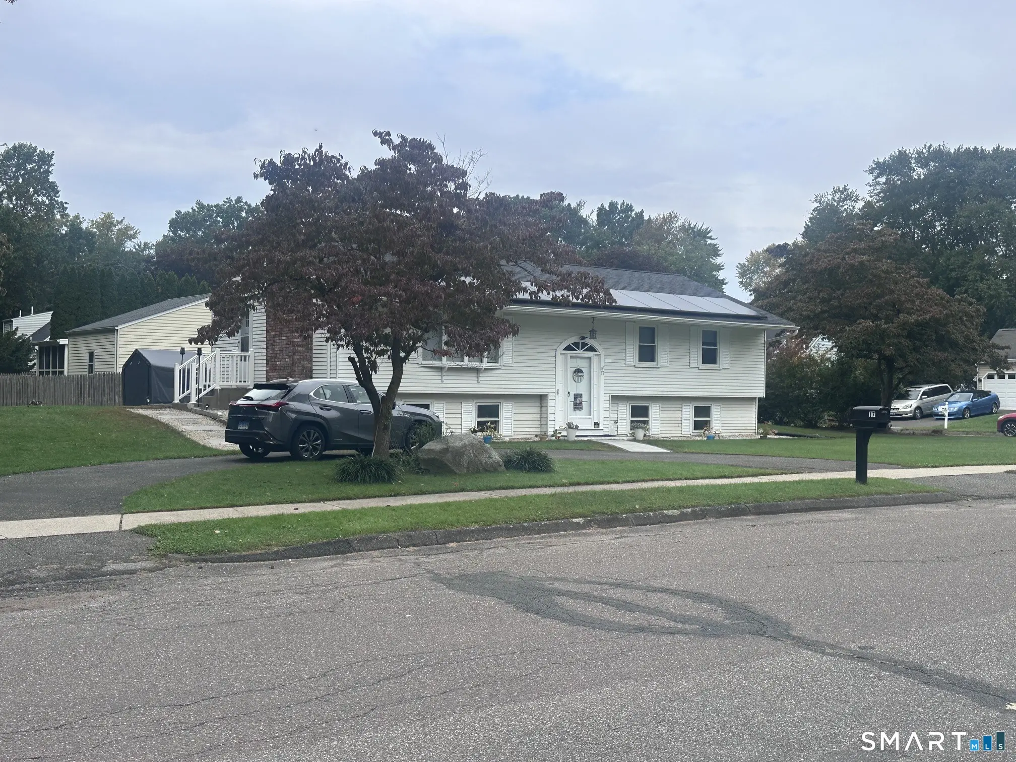 17 Pioneer Drive, Enfield