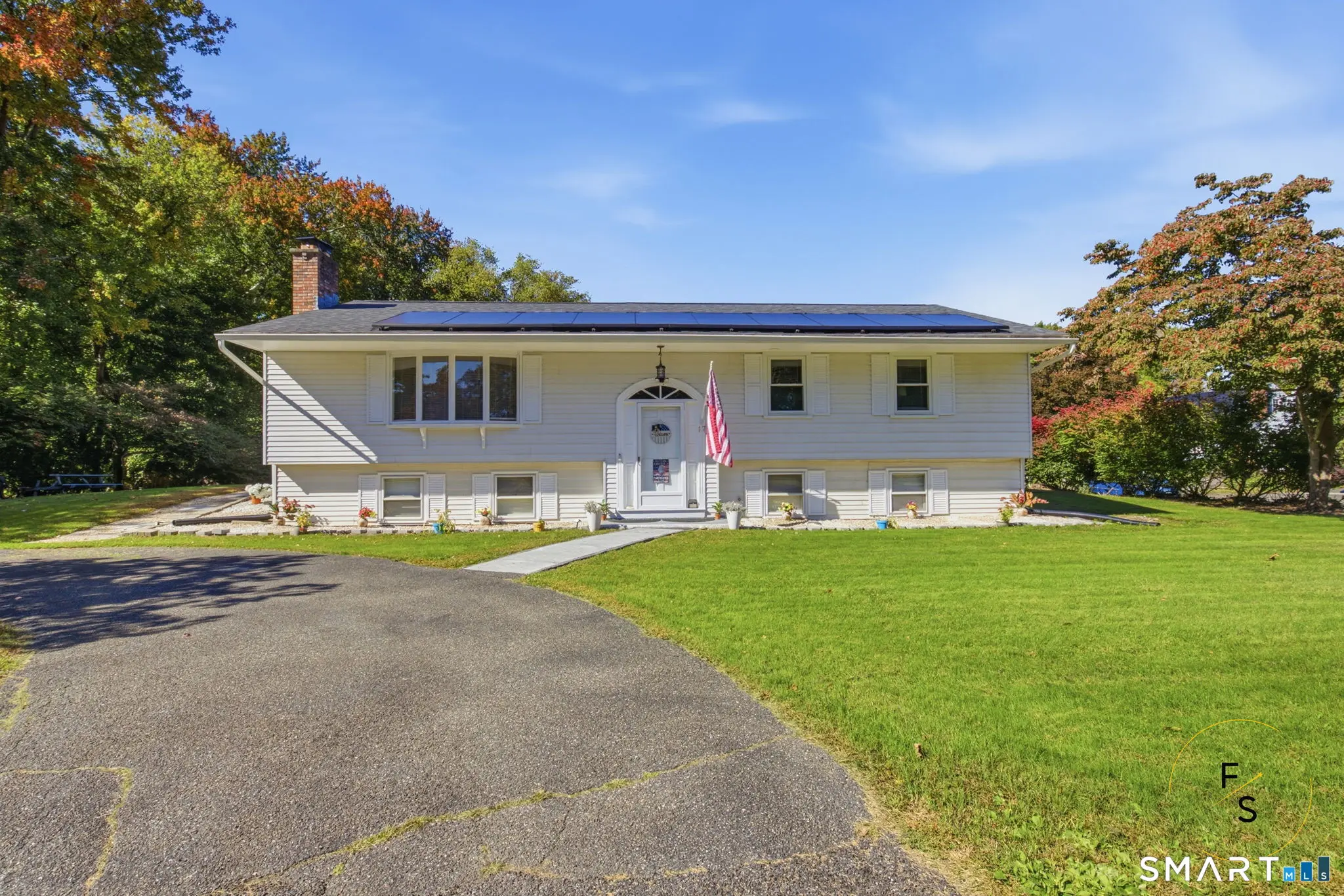 17 Pioneer Drive, Enfield