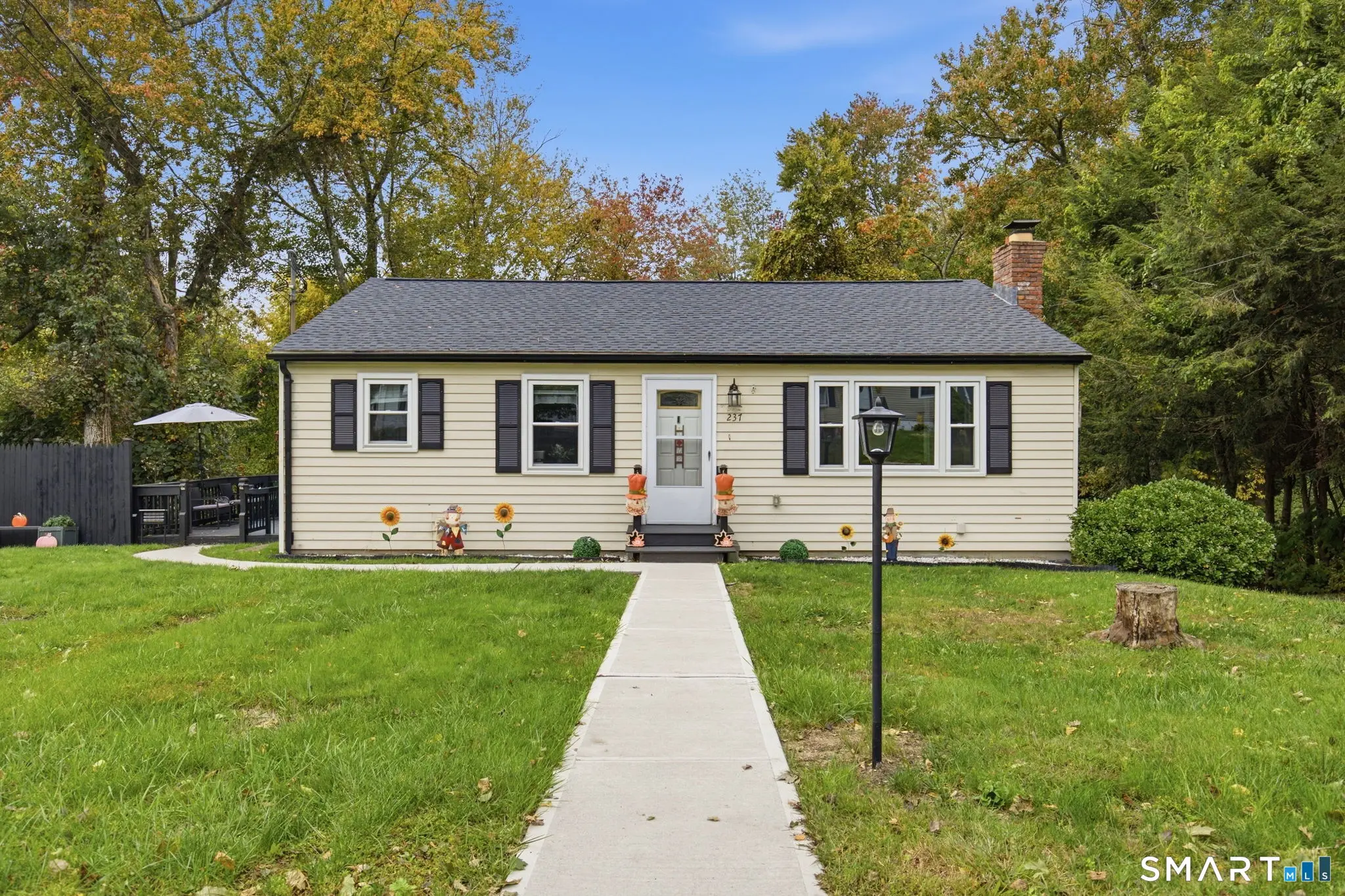237 Chestnut Hill Avenue, Waterbury