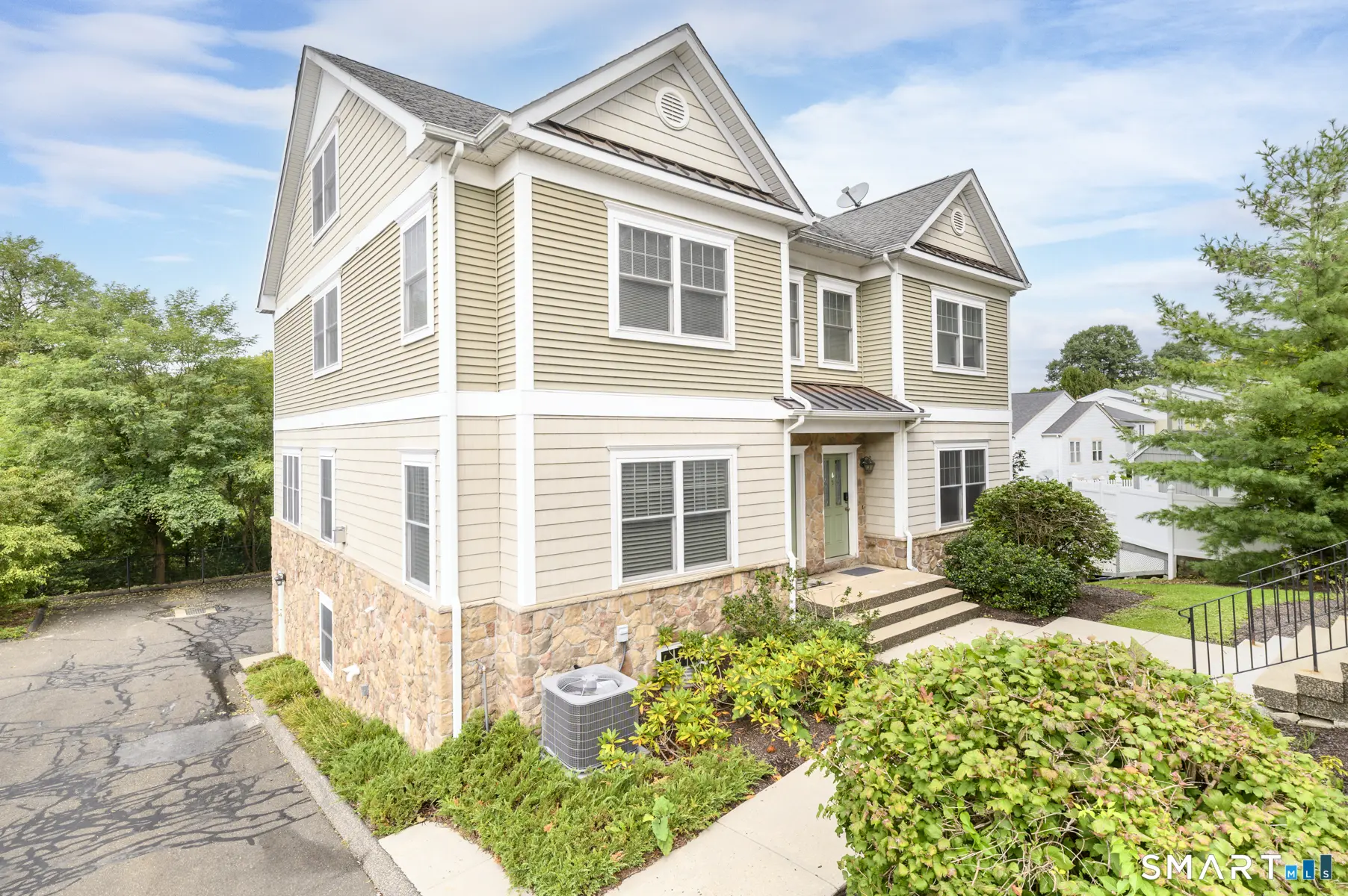 109 Park Avenue 6, Danbury