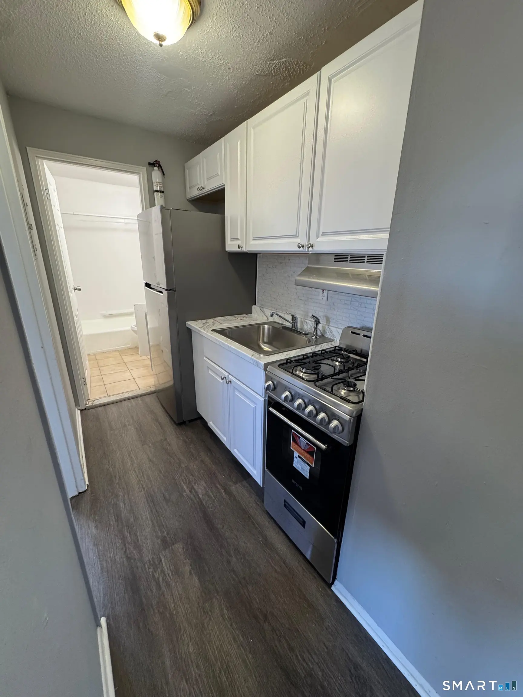 129 Black Rock Avenue 14, Bridgeport