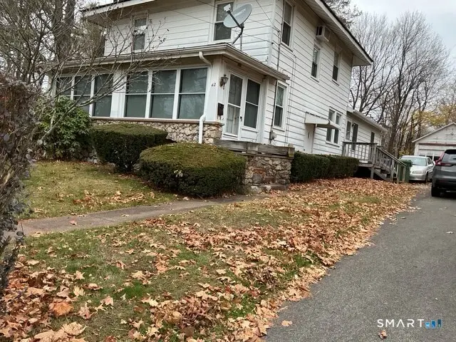 42 Saybrook Road, Middletown