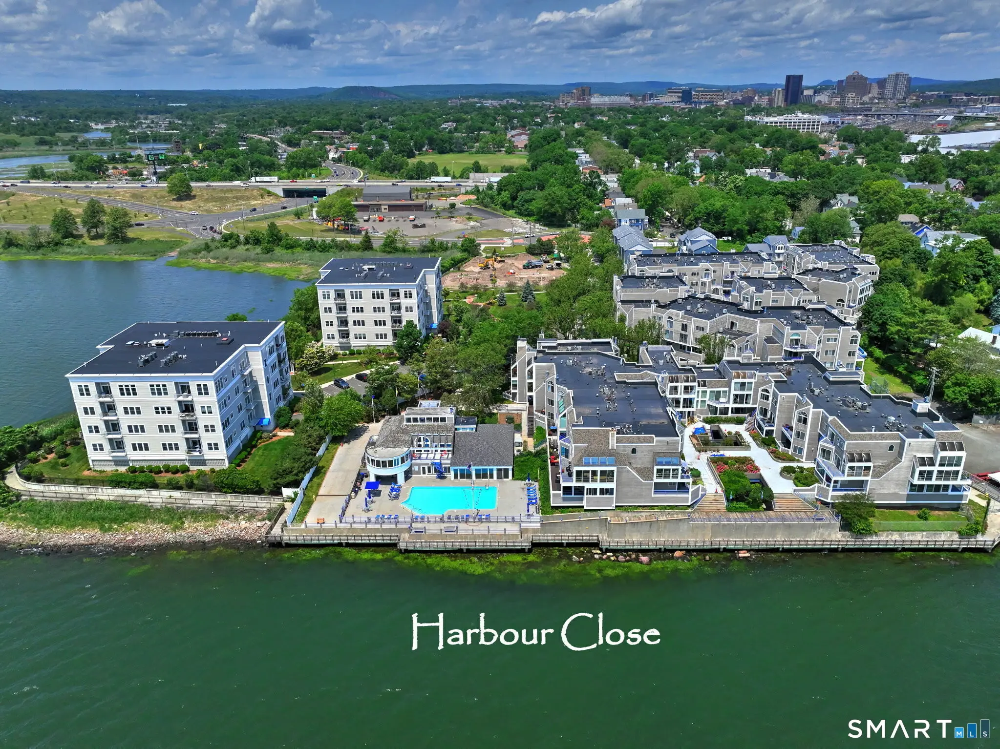 111 Harbour Close 111, New Haven
