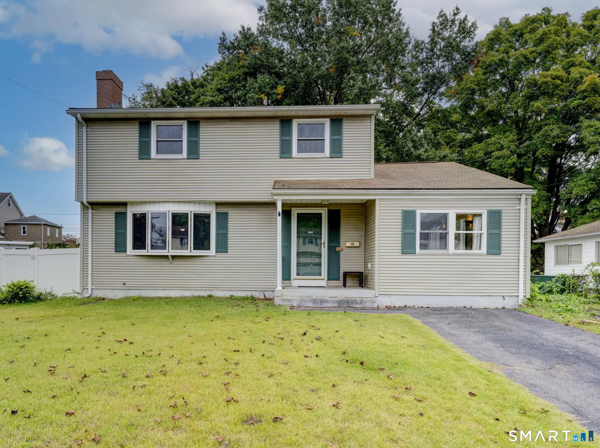 160 Mohawk Drive, East Hartford