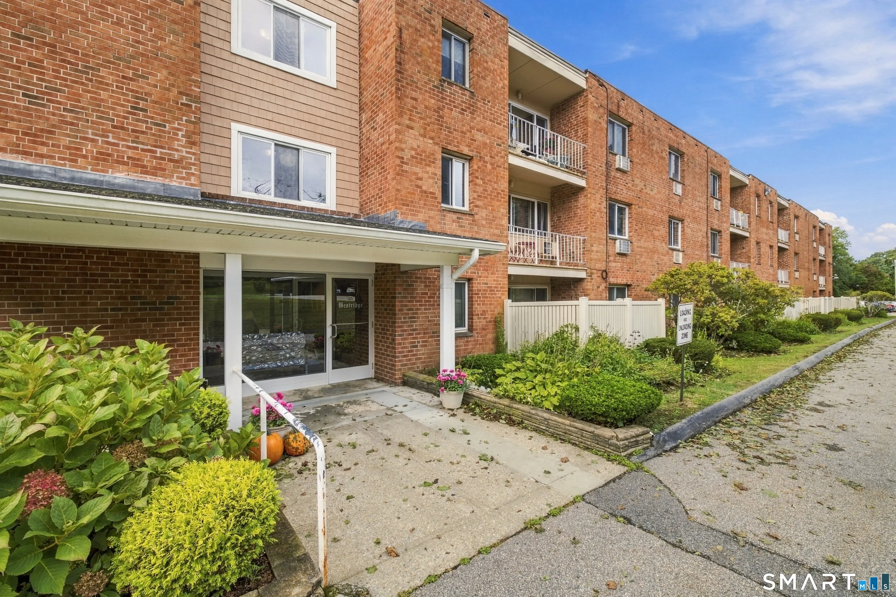 65 Westridge Road D5, New London