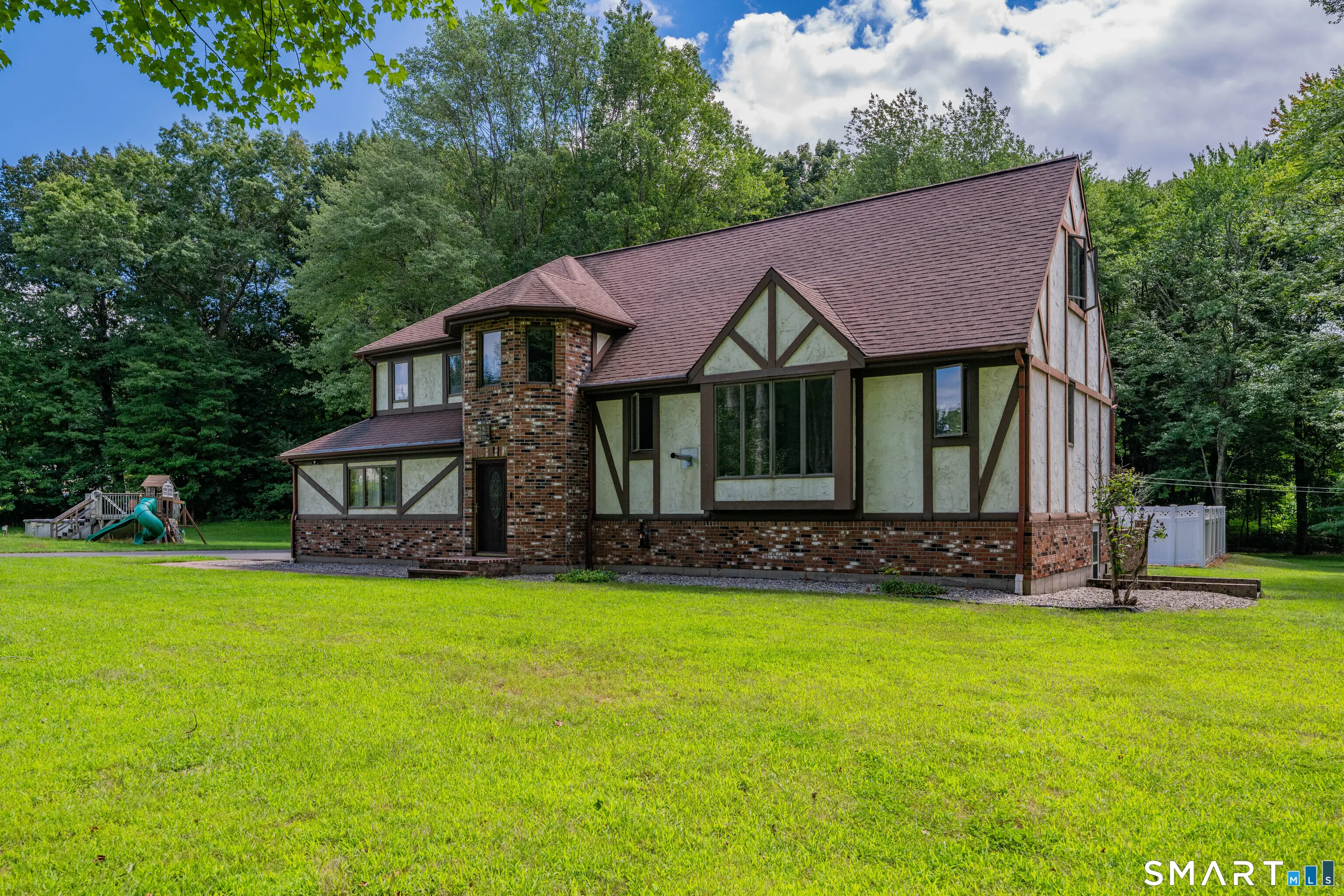 330 Mulberry Street, Southington