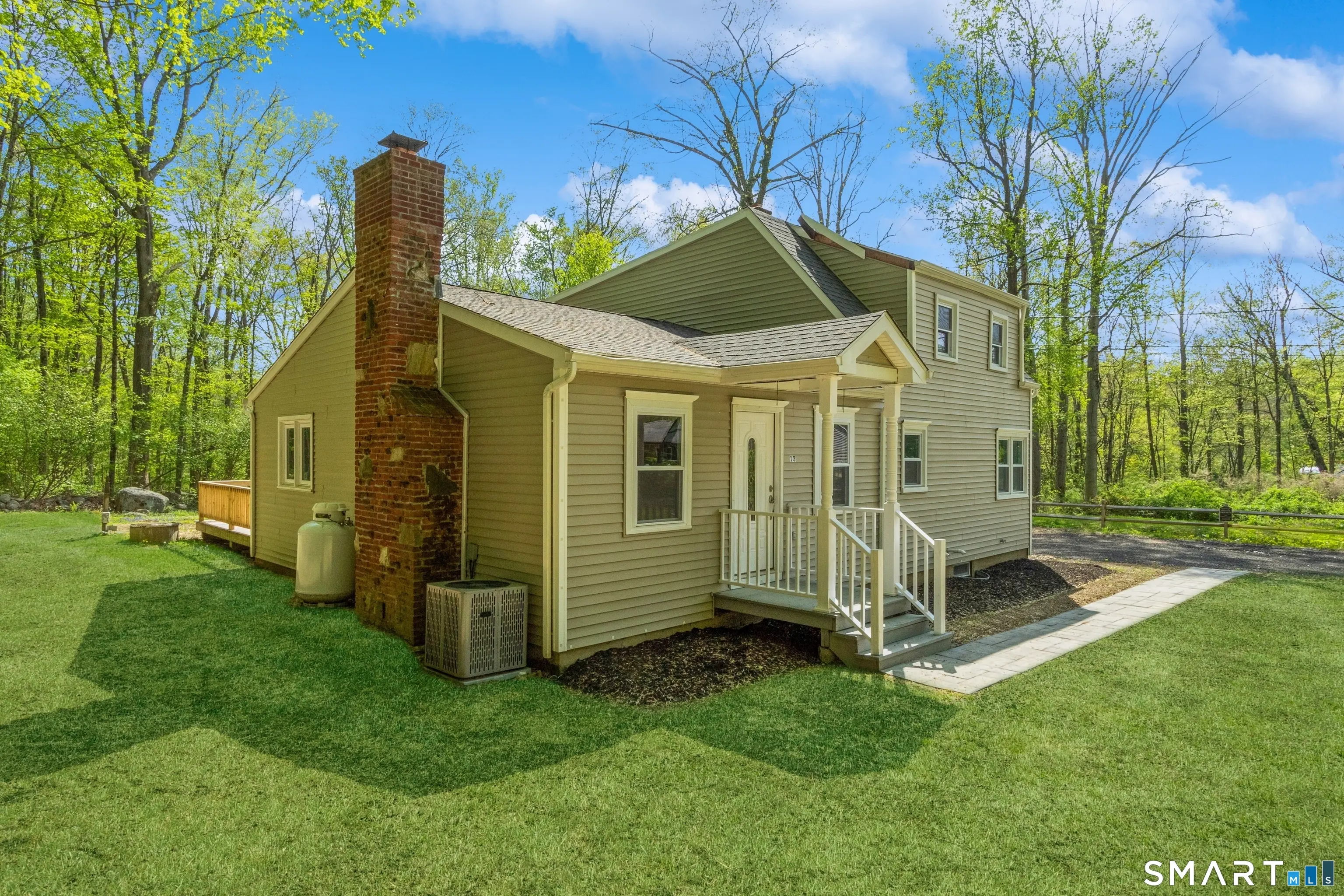 13 Jeanette Street, Monroe