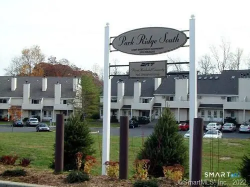 28 Rose Lane 20, Danbury