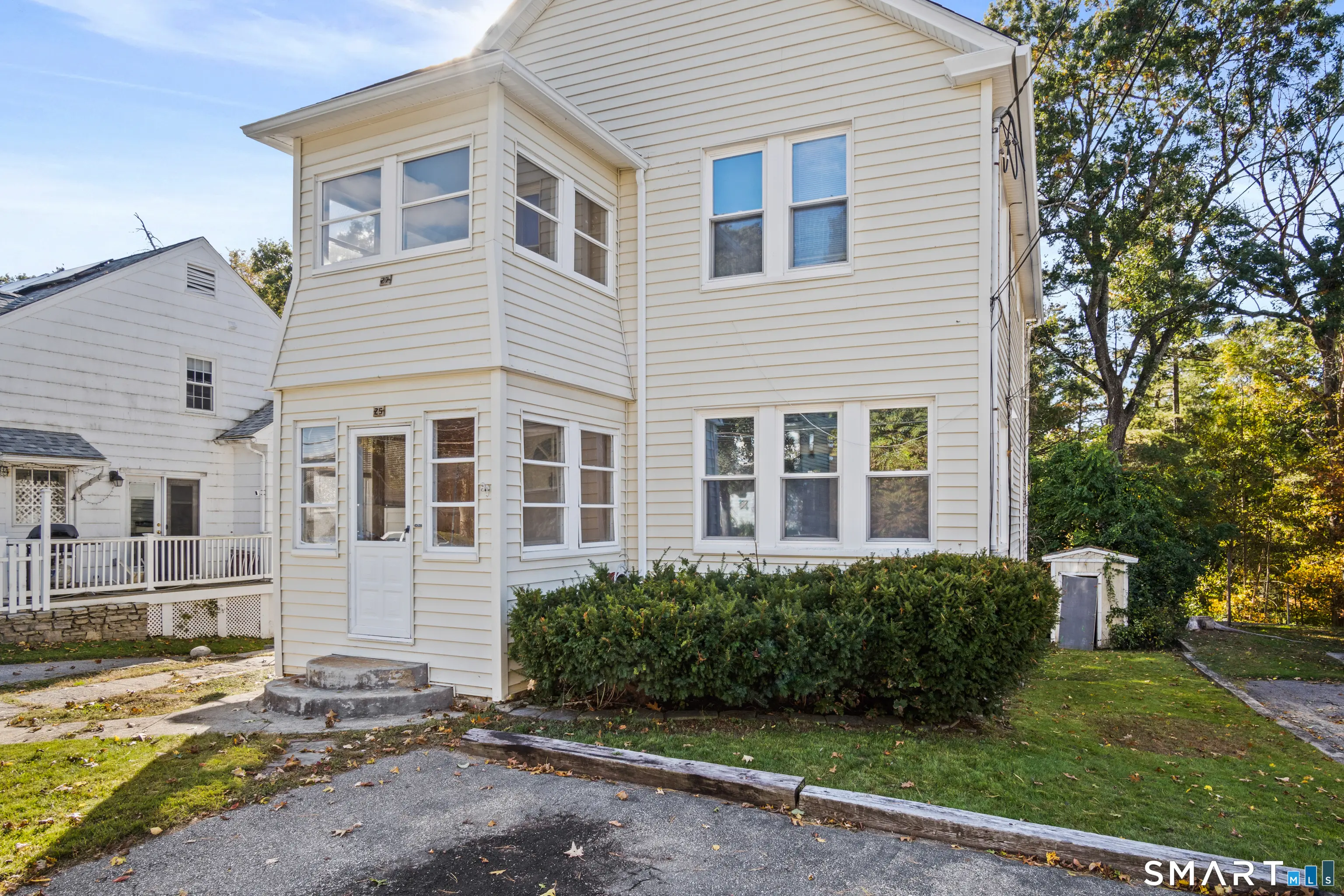 25 Gilman Street, Putnam