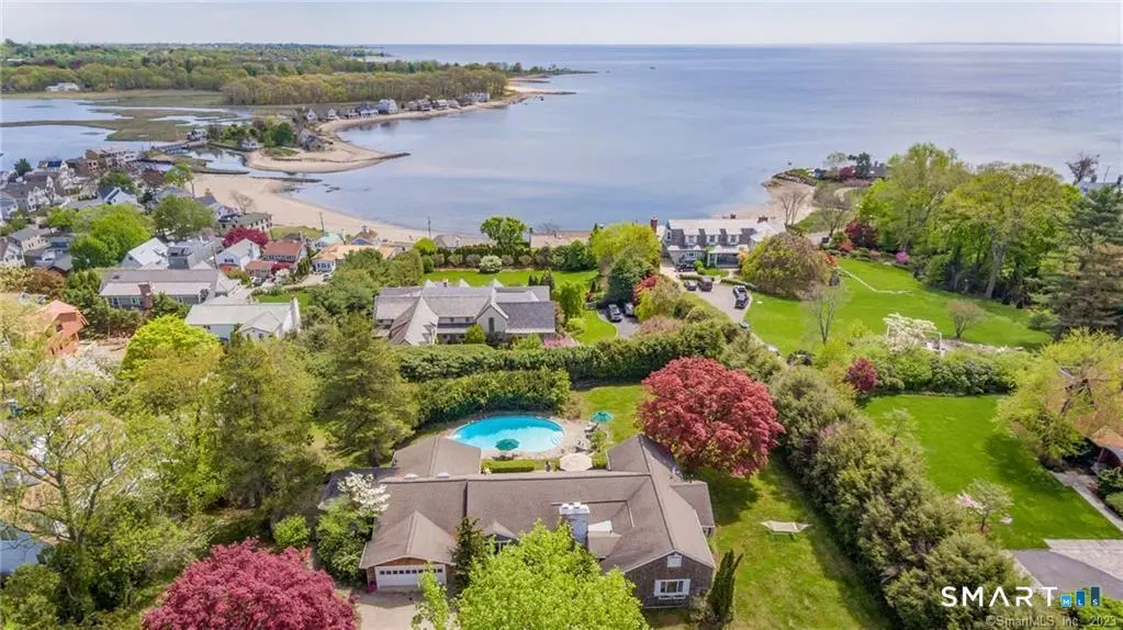 19 Bluewater Hill, Westport