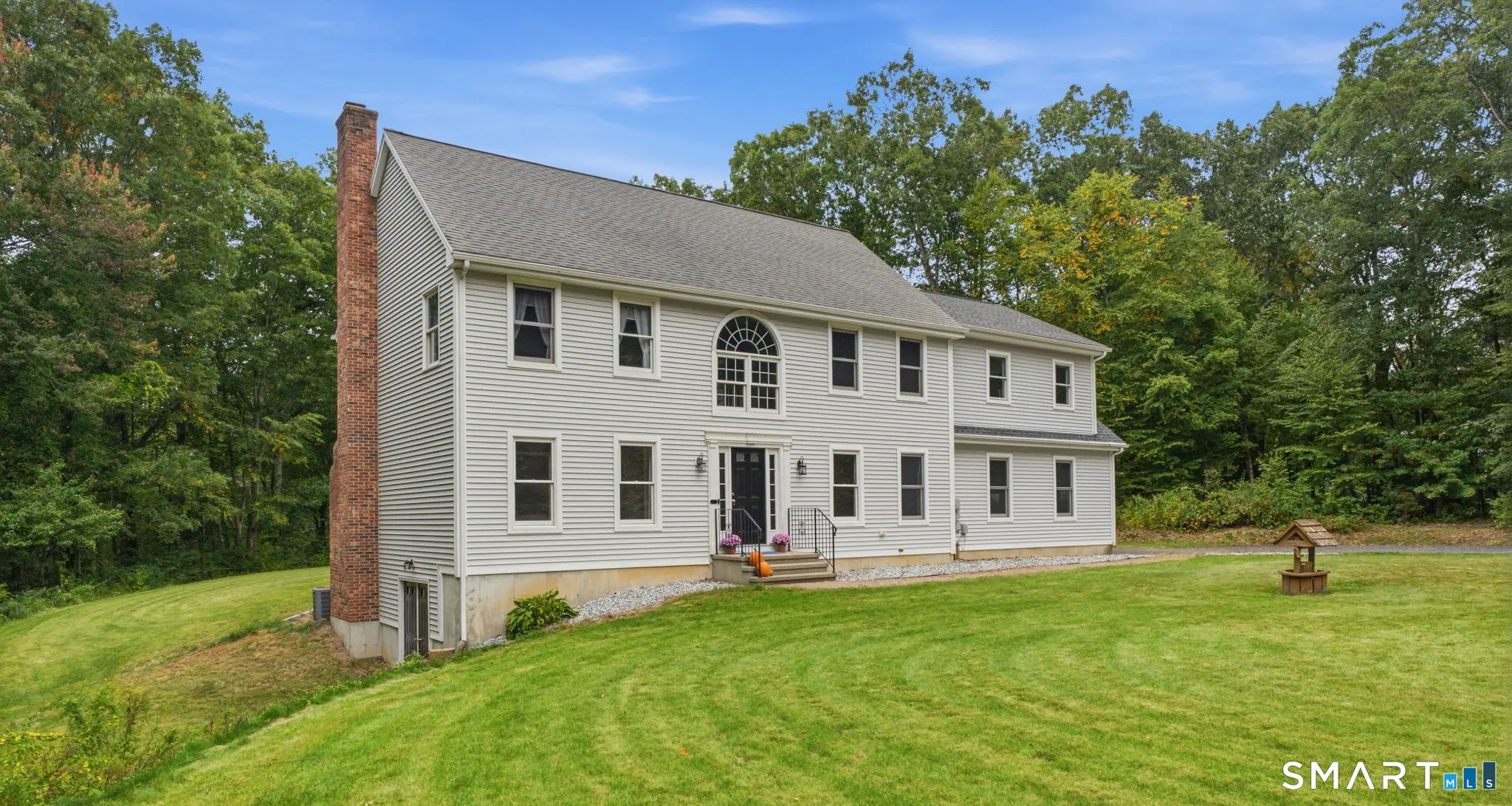25 Carriage Drive, East Hampton