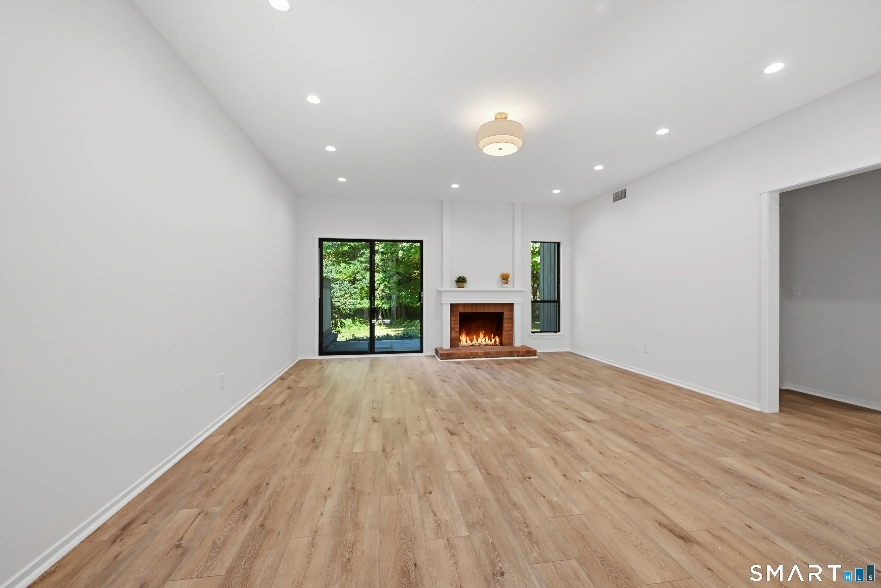 883 Heritage Village C, Southbury