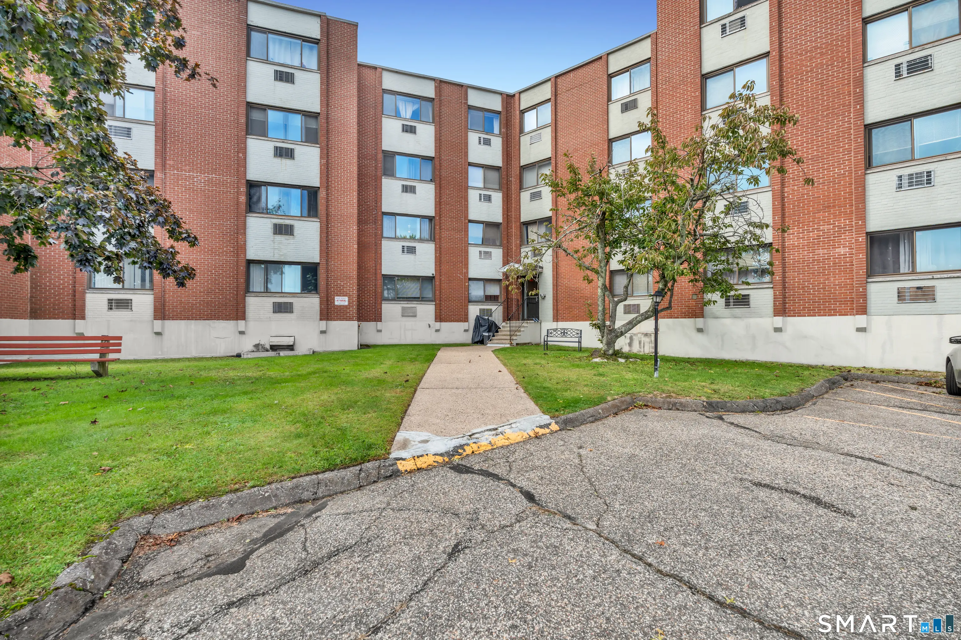 1700 Broadbridge Avenue C48, Stratford